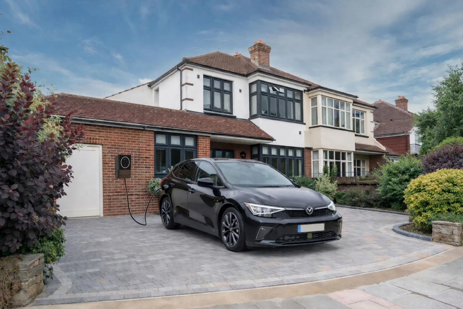 humax-and-rightcharge-transform-home-ev-charging-for-fleets