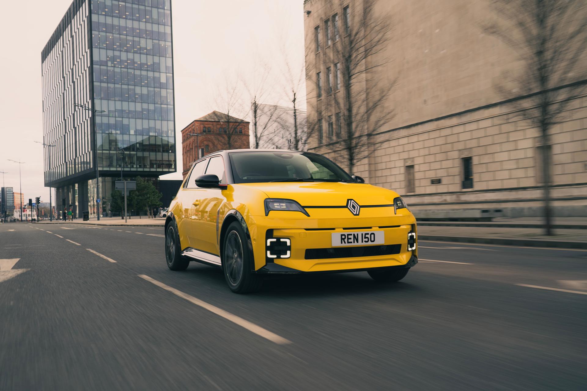 Renault5e techelectrictopsukevsalesinapril