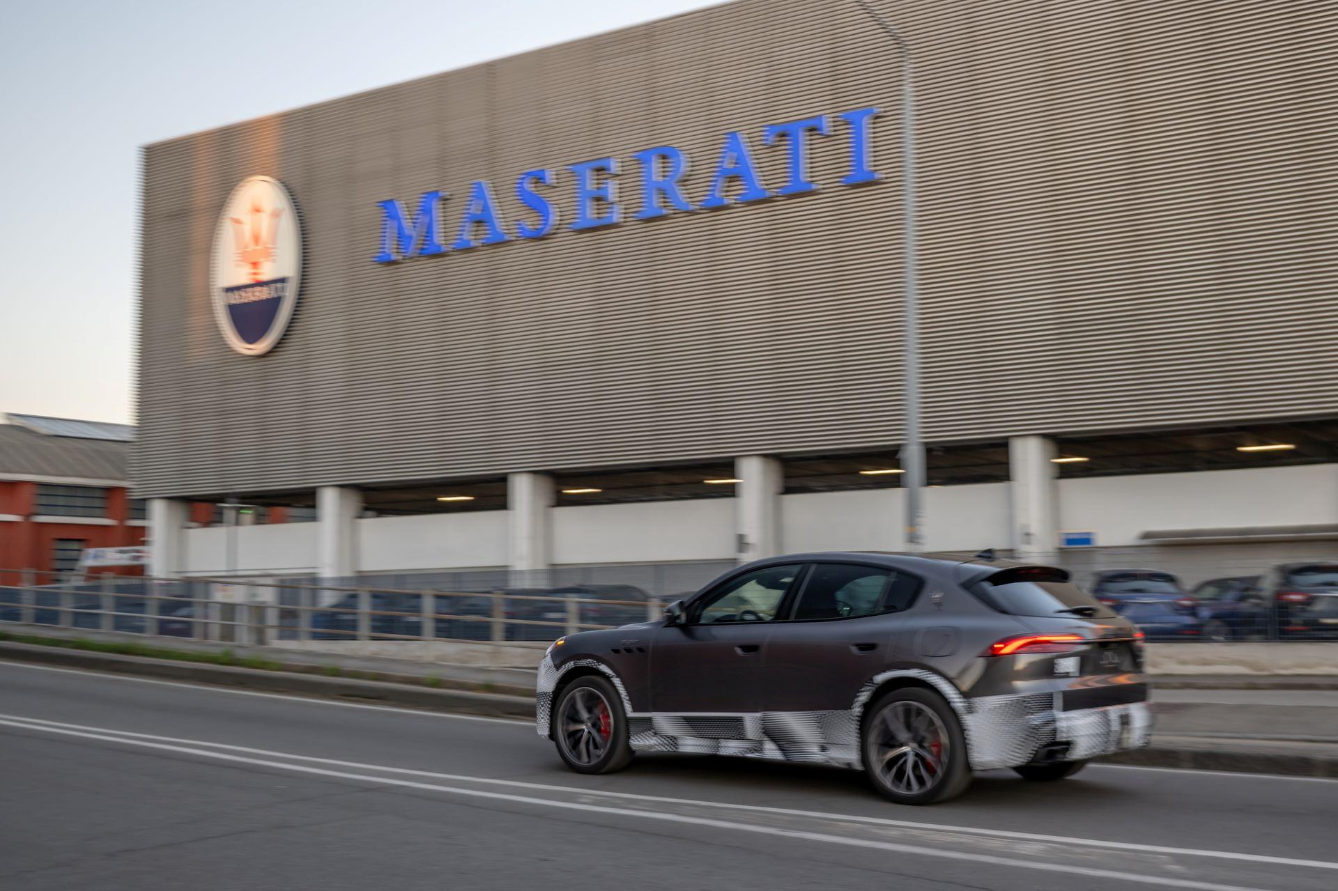 Maseraticontinuestestingtrioonmodenaroads 2