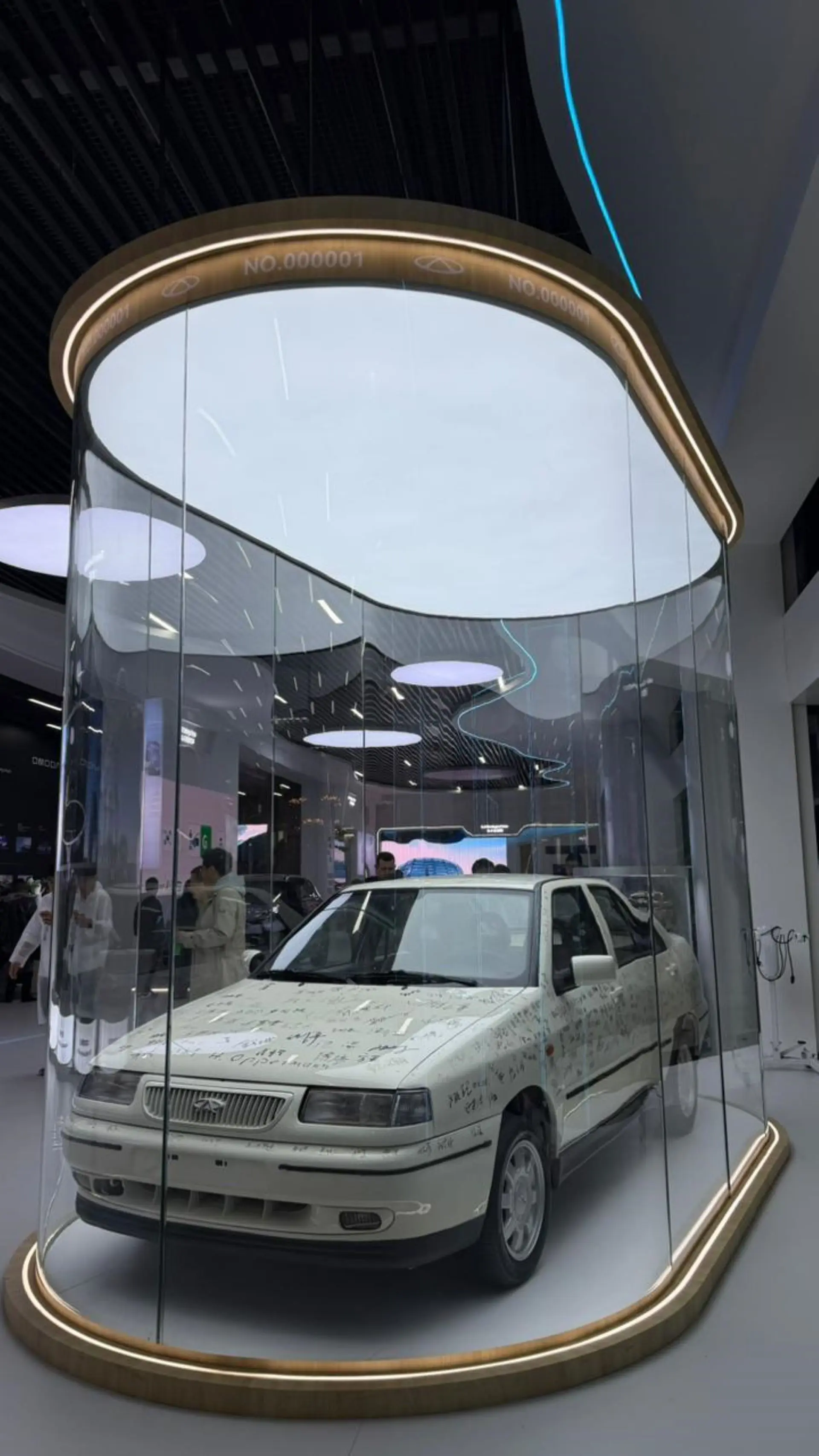 Fromfirstflighttoglobalstageinautomotivemarketing 3