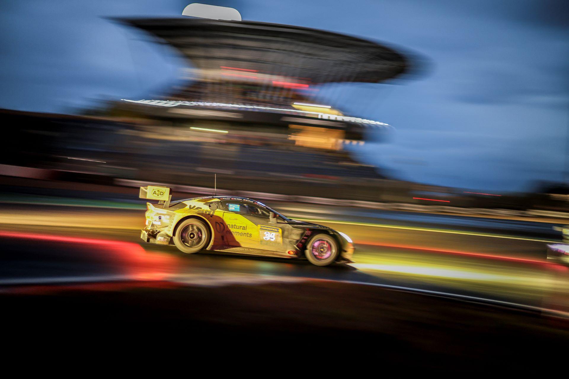 Astonmartinvantageclaimshistoricnrburgringpodium 1