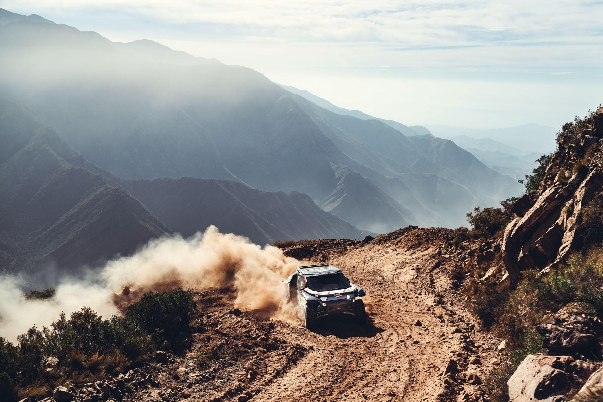 Daciasandridersextendw2rcleadafterruta40rally 2