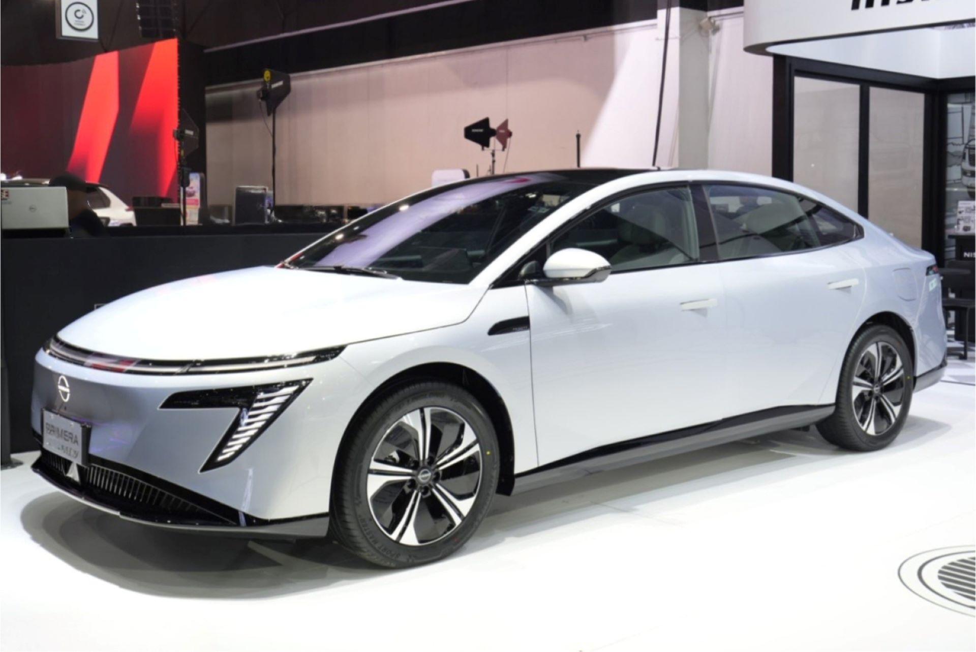 Nissanunveilsnavaraphevandprimeraevforexport 1