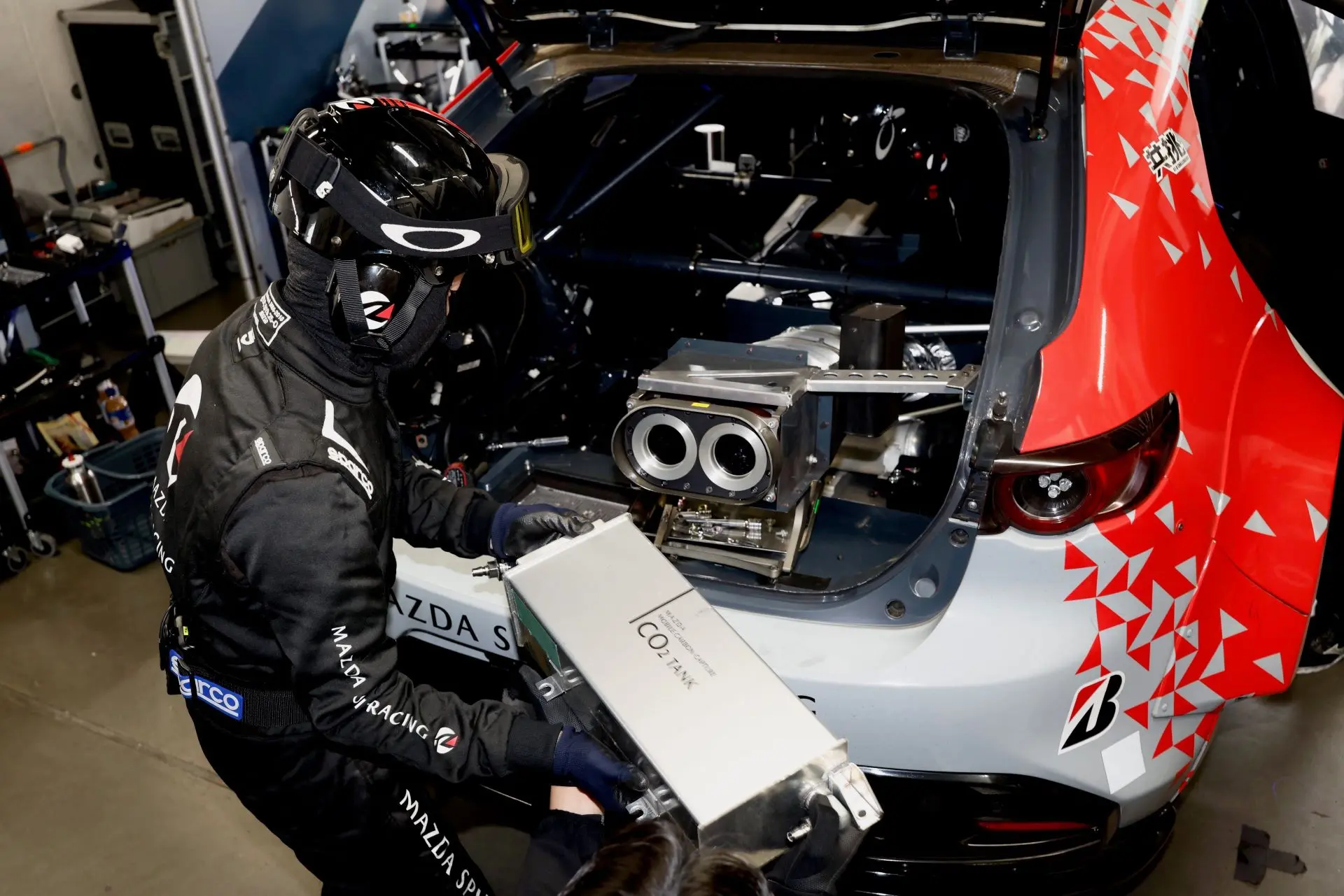 1780929486048-553835161-mazdaco2capturetestedinsupertaikyuracing-1.jpg