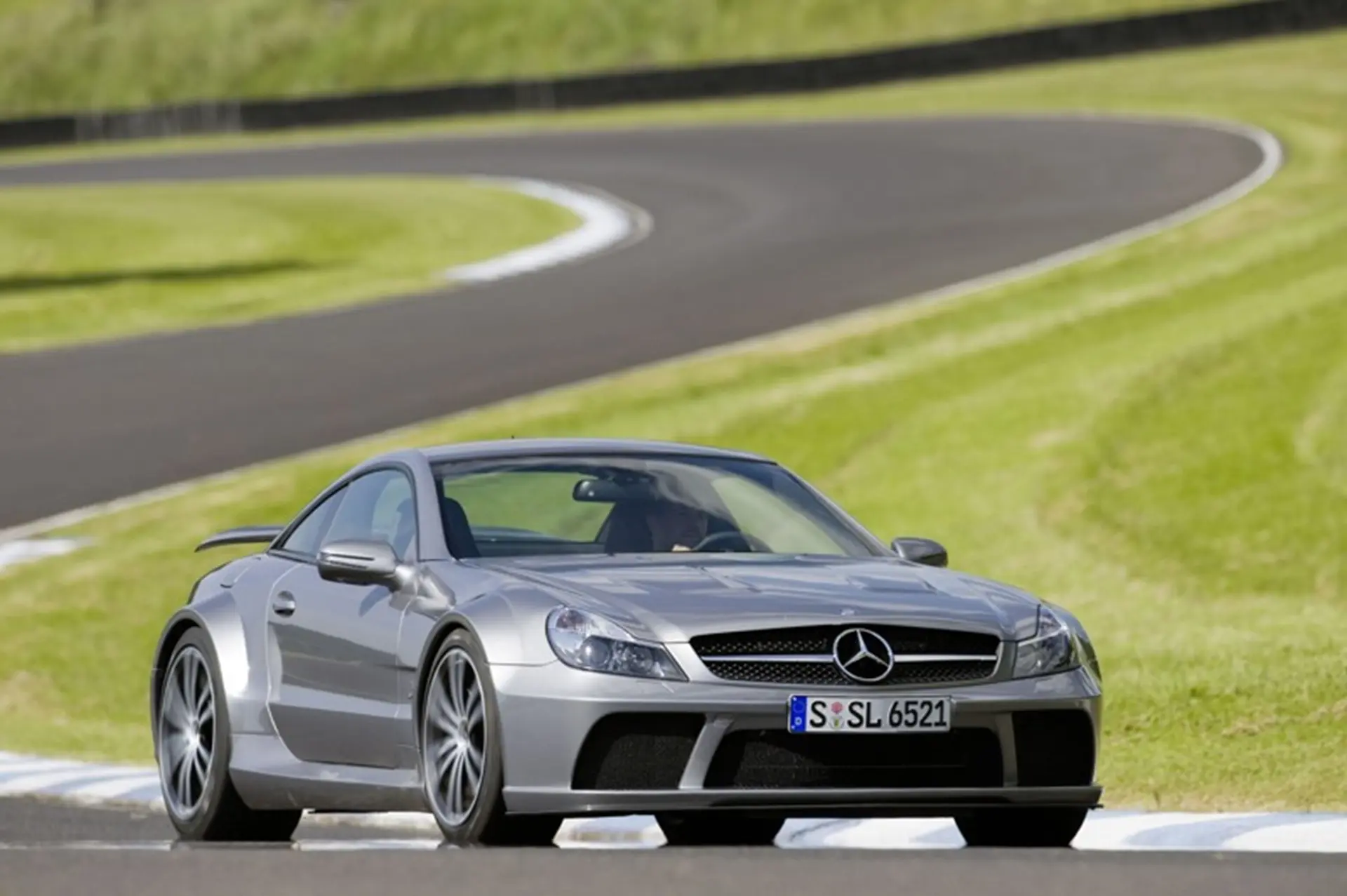 Mercedes-Benz SL 65 AMG Black Series 2008 Car Shows 2008