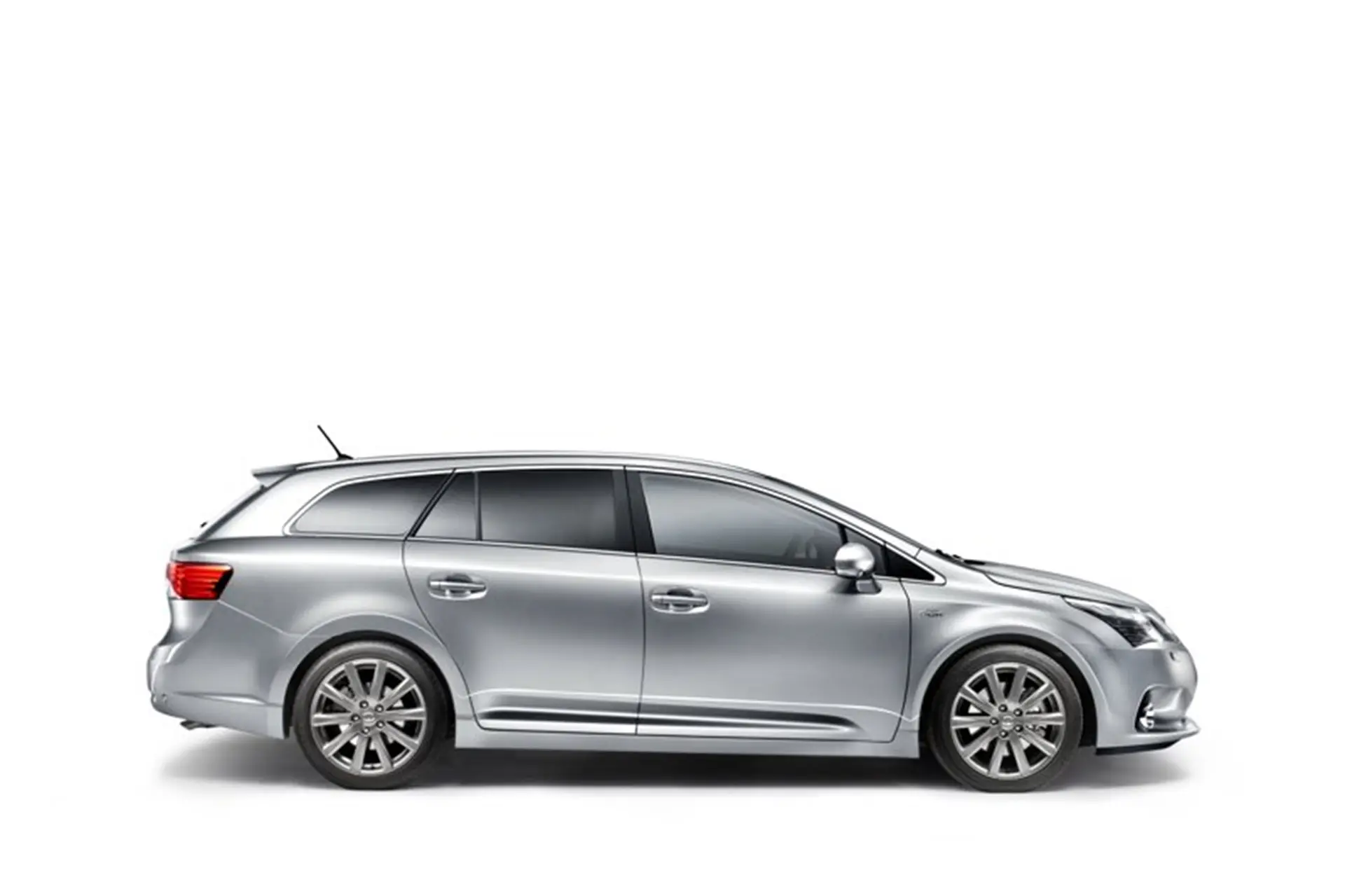 Toyota Avensis 2011