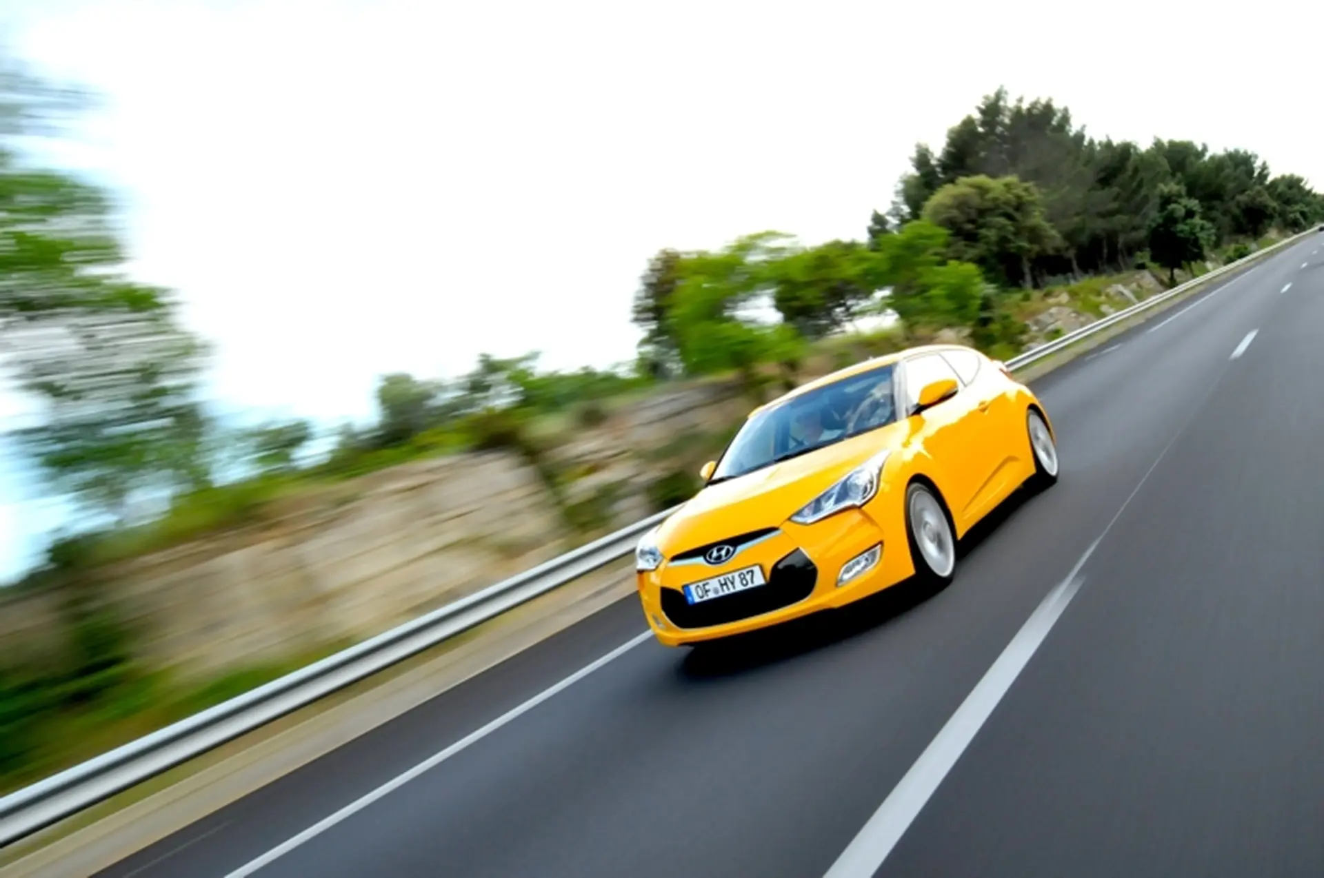 Veloster tracking 1