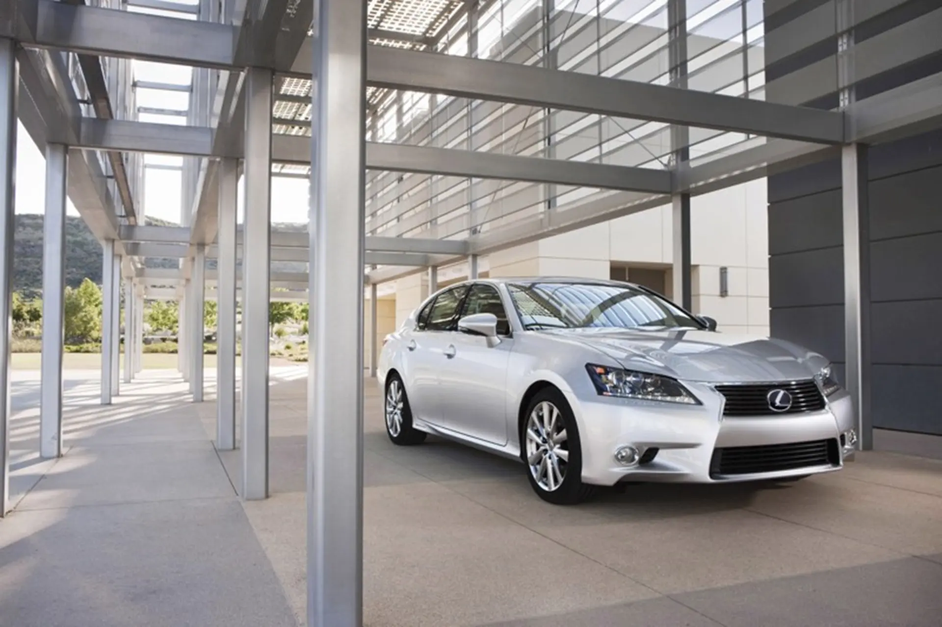 2013-Lexus-GS-450h