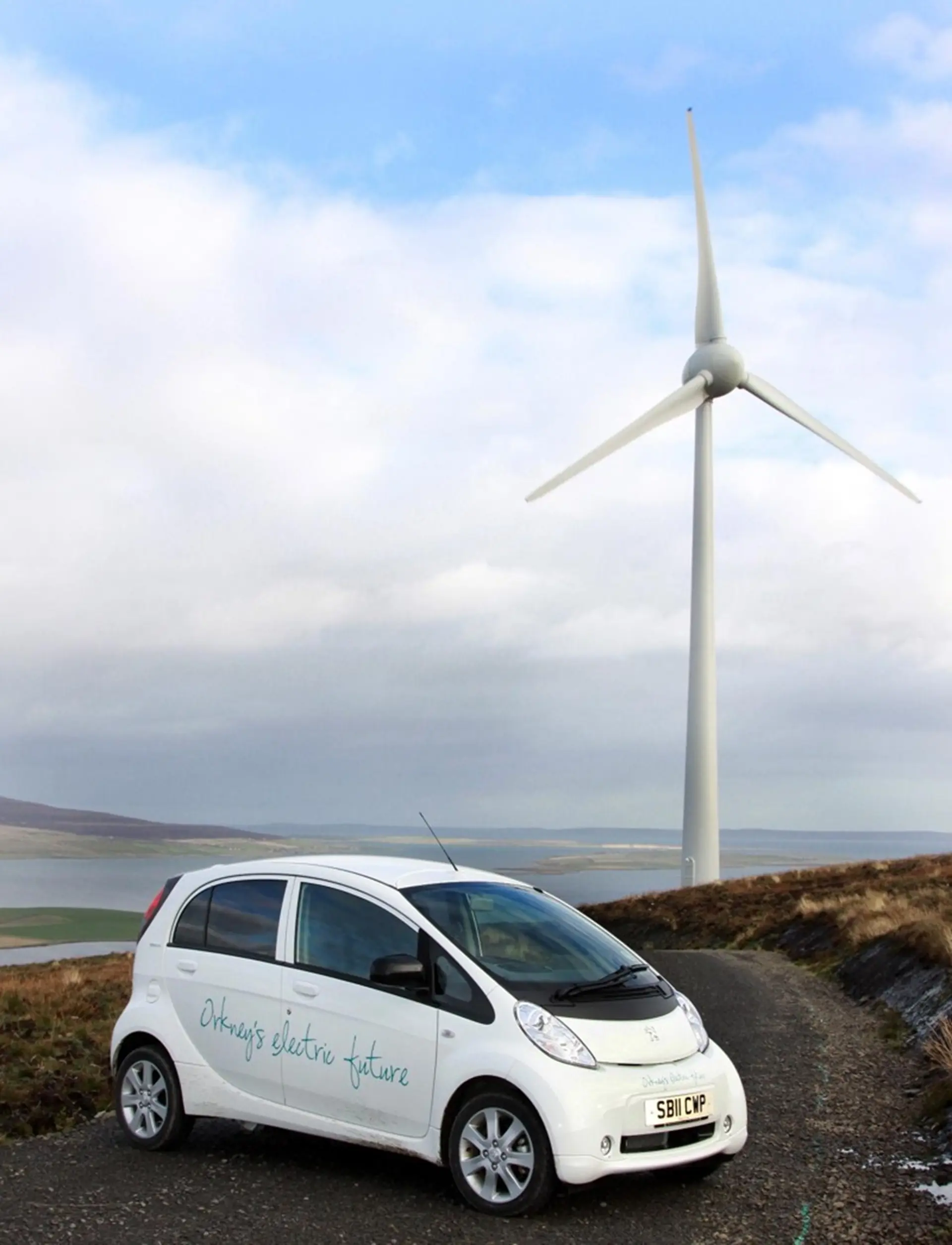 Electric Peugeot iOn