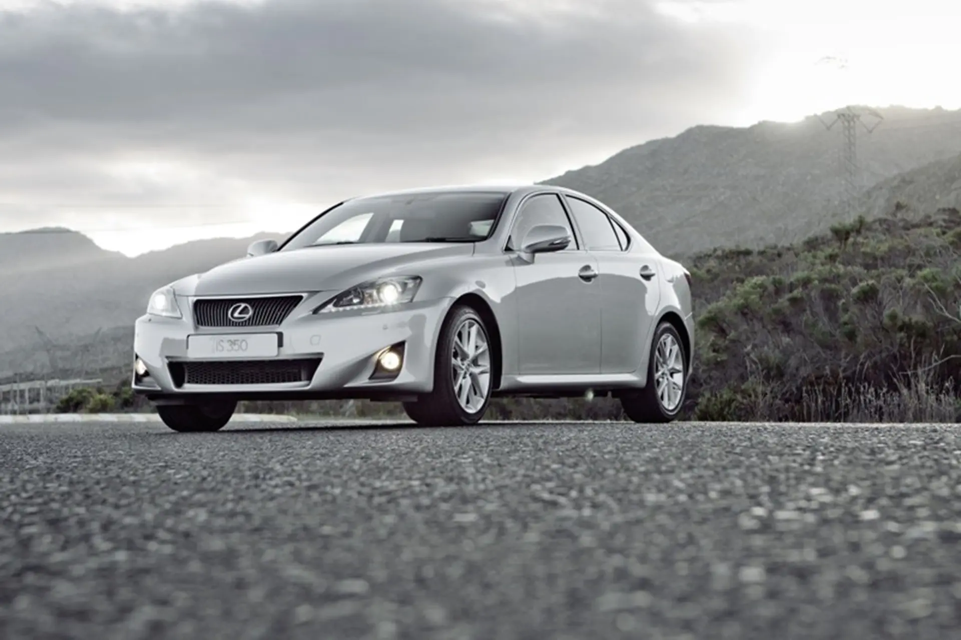 Lexus 350