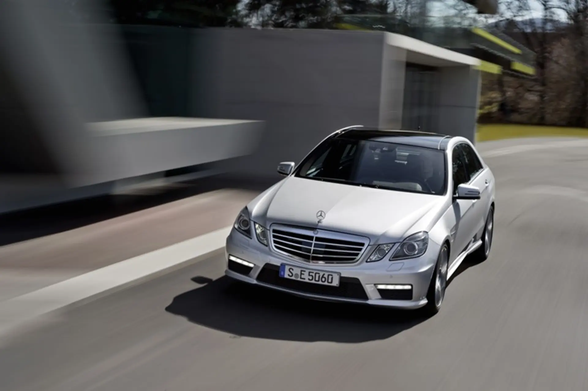 Mercedes Benz E63