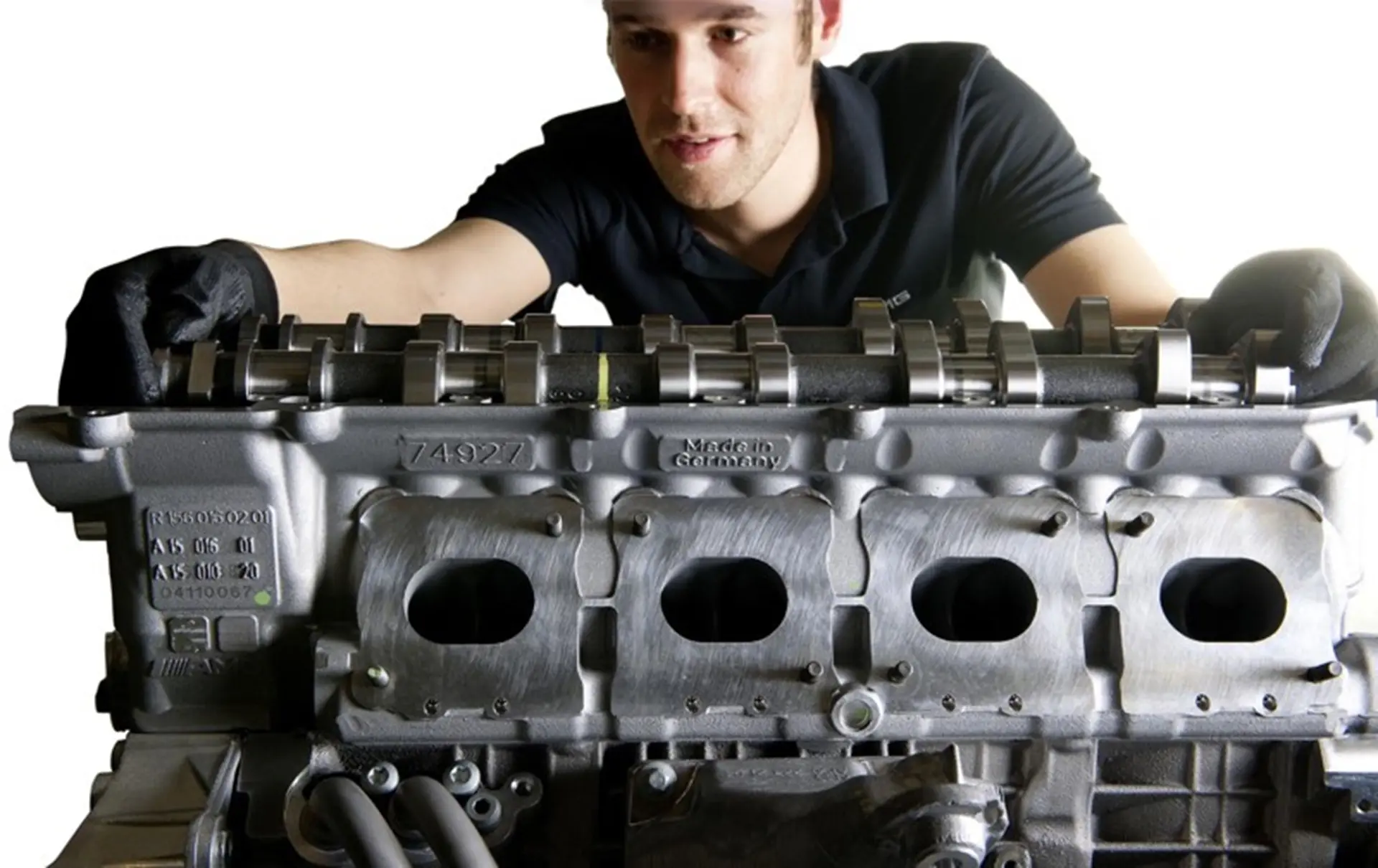 Mercedes Benz Engine 2011