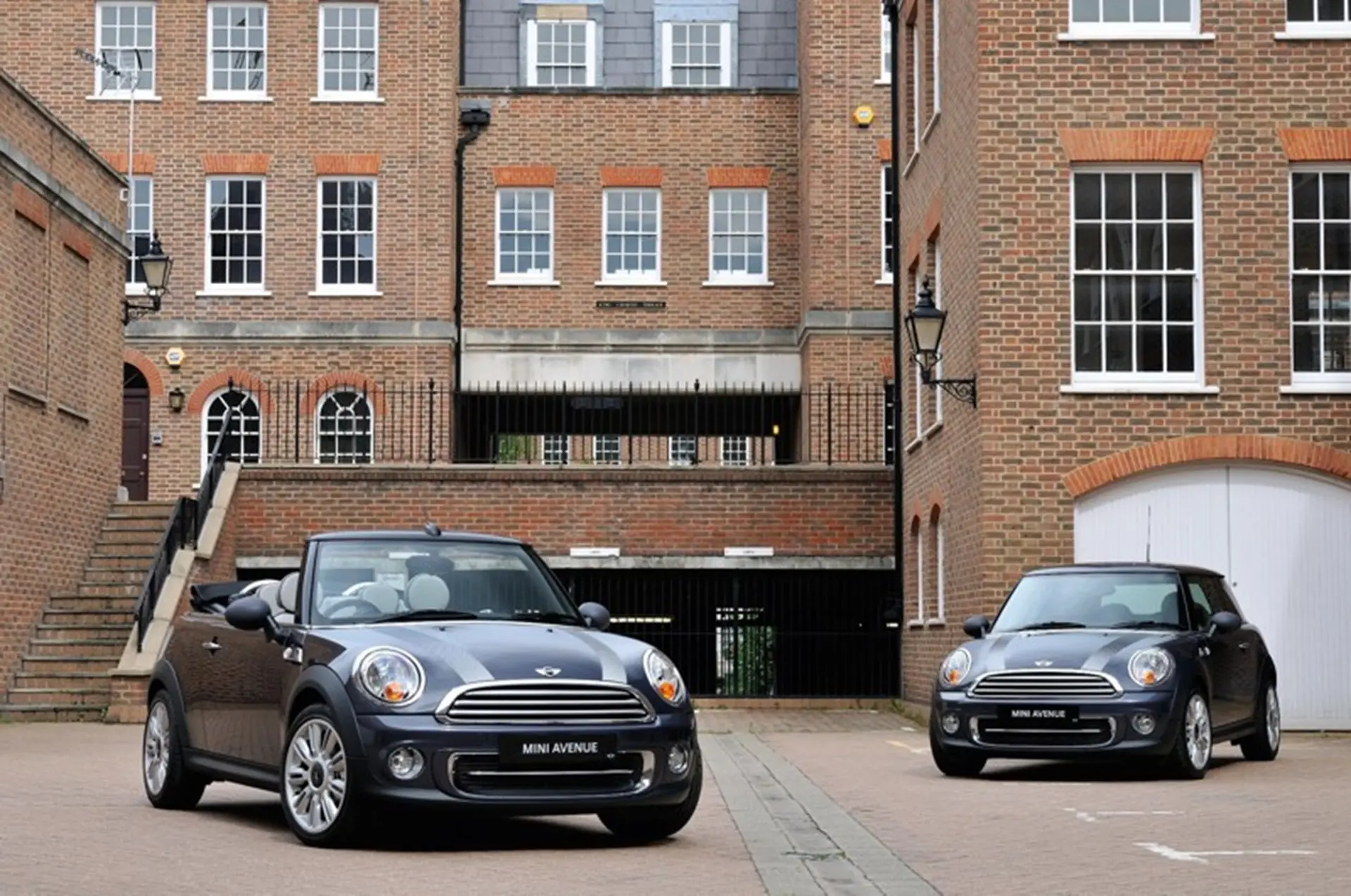 Mini