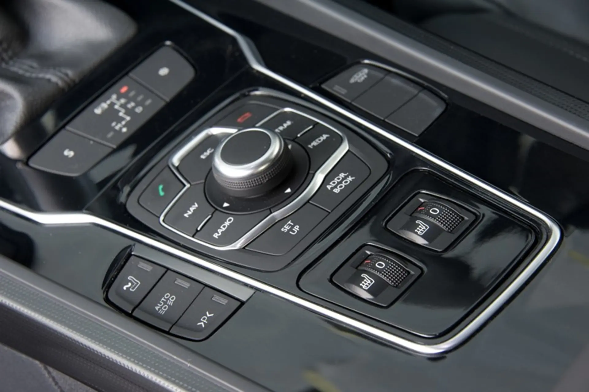 Peugeot 508 Instruments