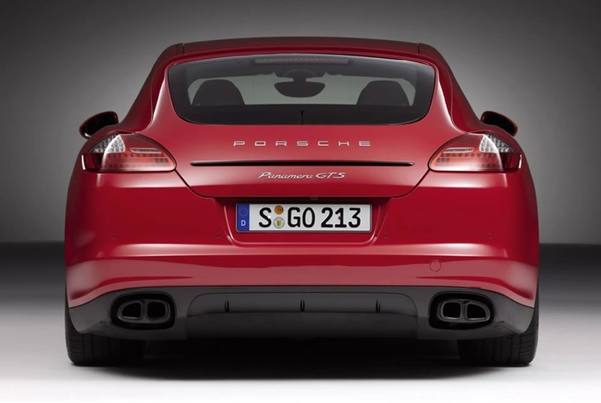 porsche panamera-gts-behind