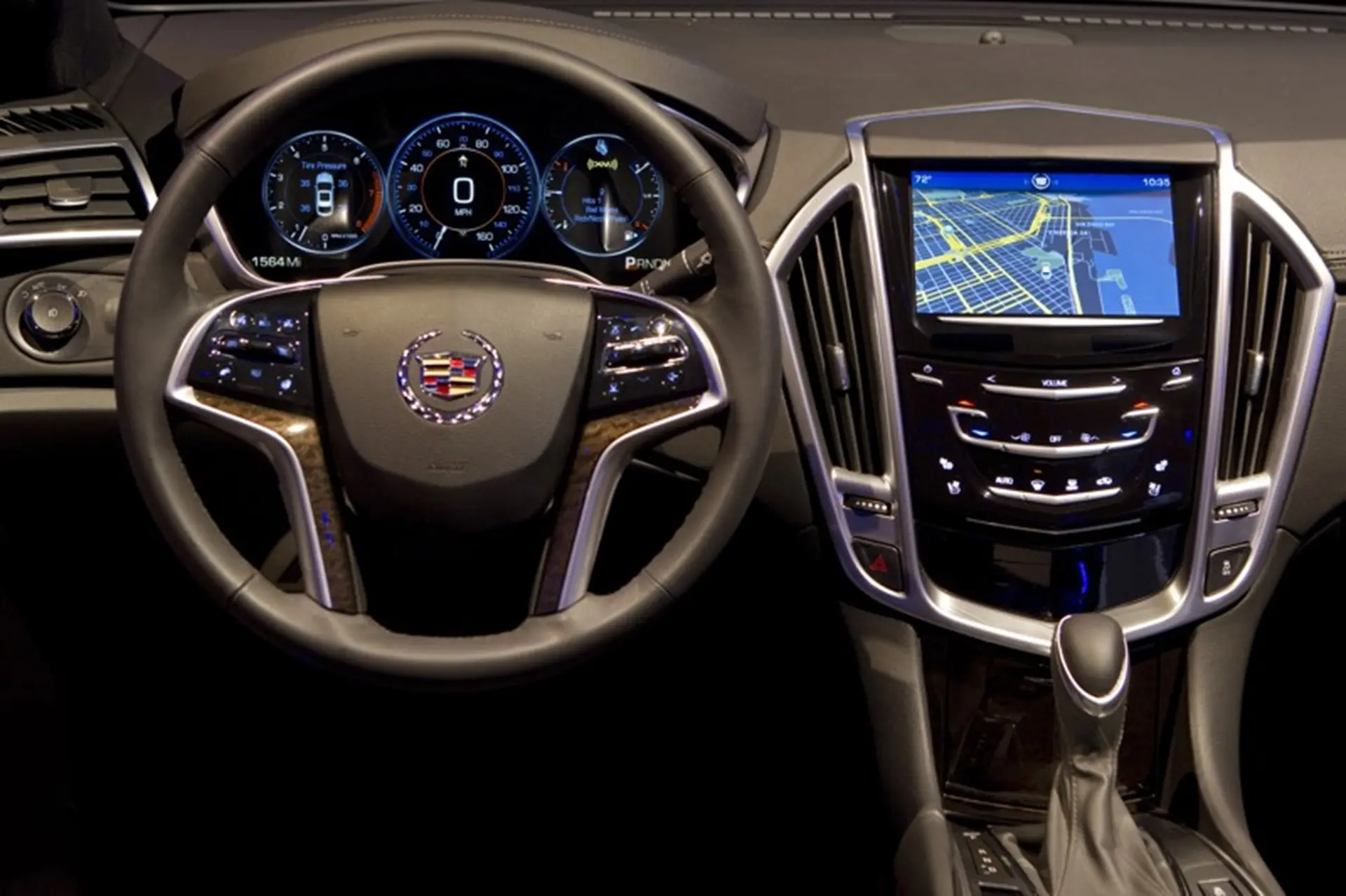 cadillac-on-star-entertainment-2012