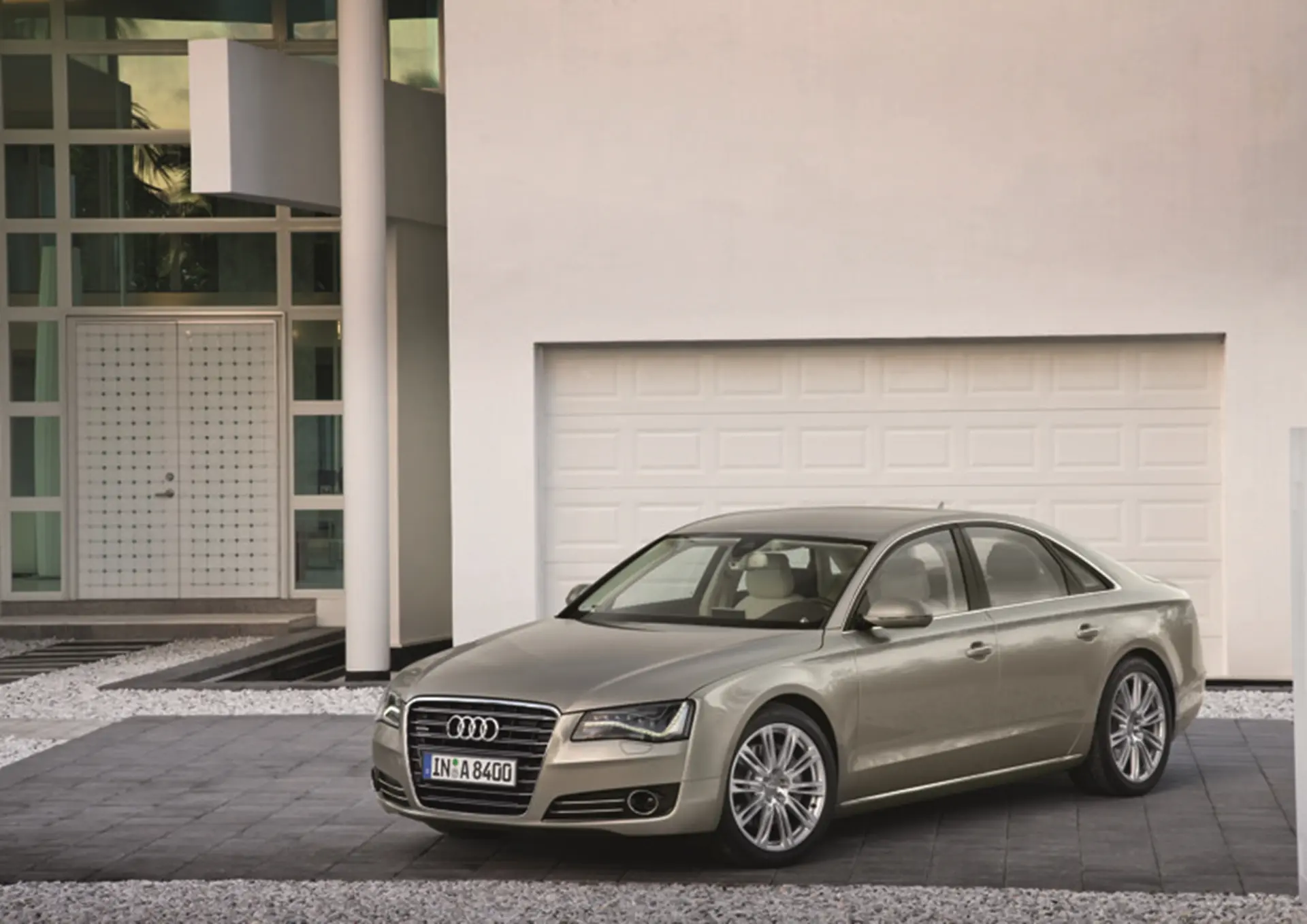 Audi A8
