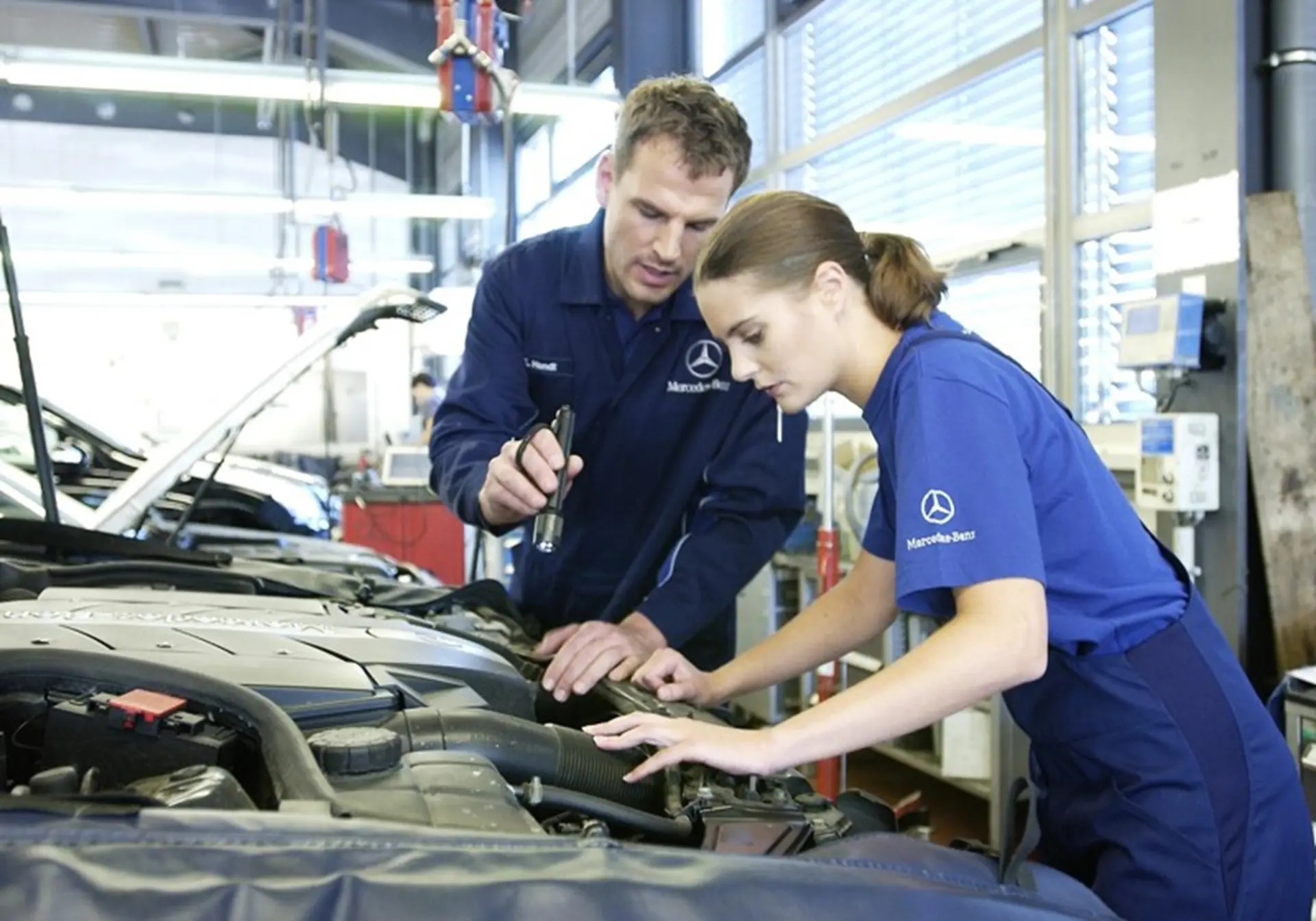 mercedes benz service plans