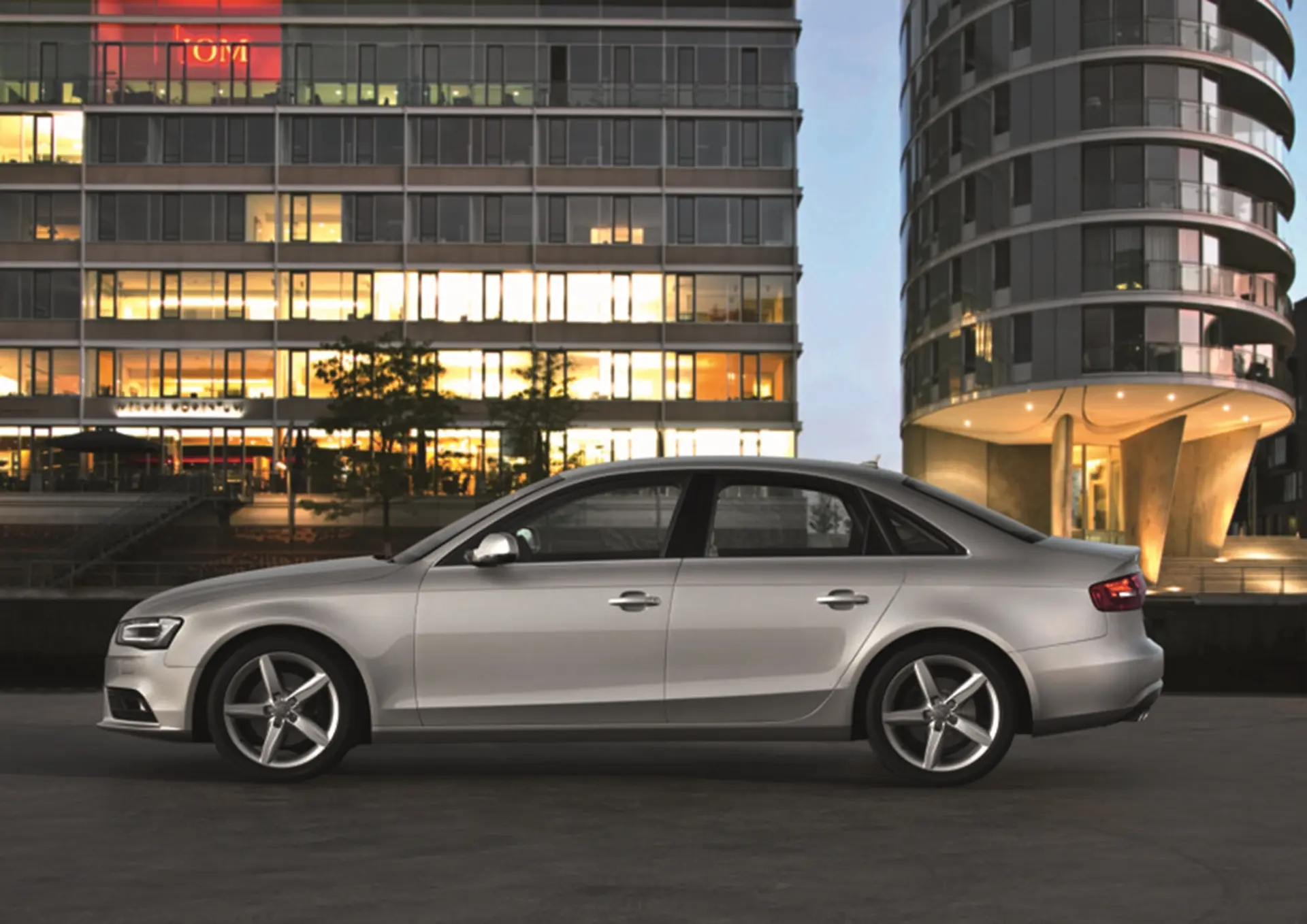 NAIAS Audi A4