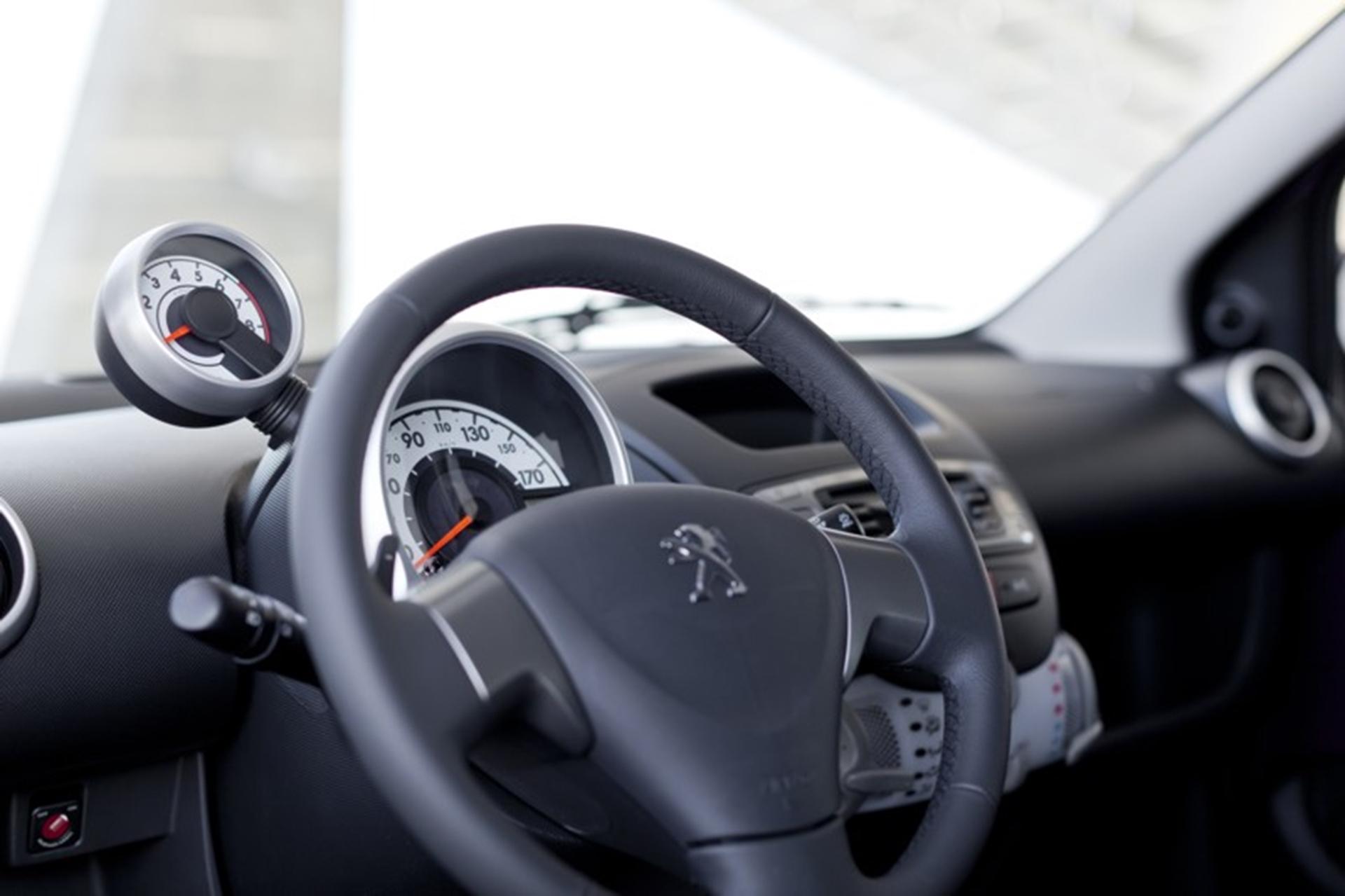 PEUGEOT’S STYLISH NEW 107