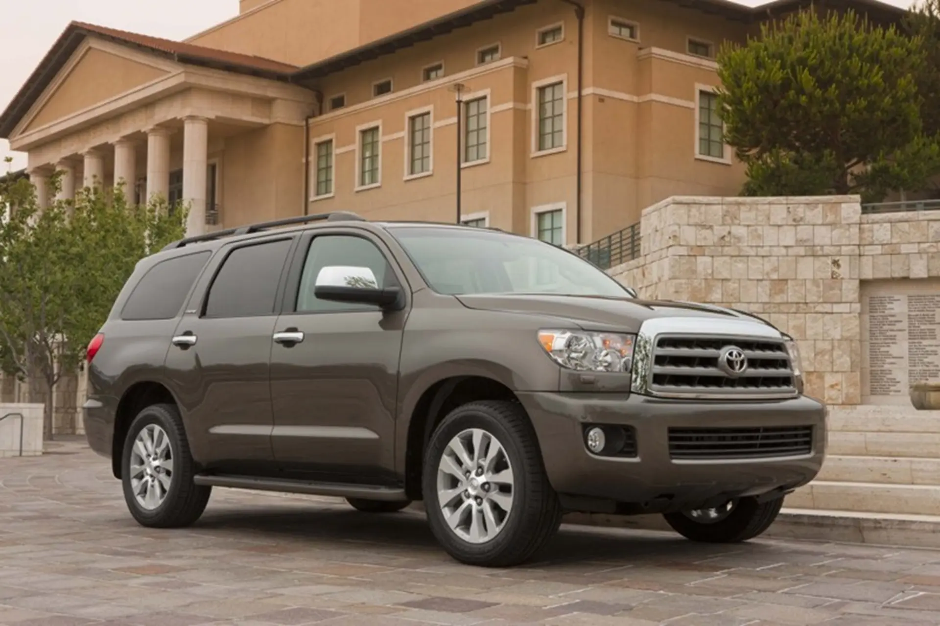 Toyota Sequoiak