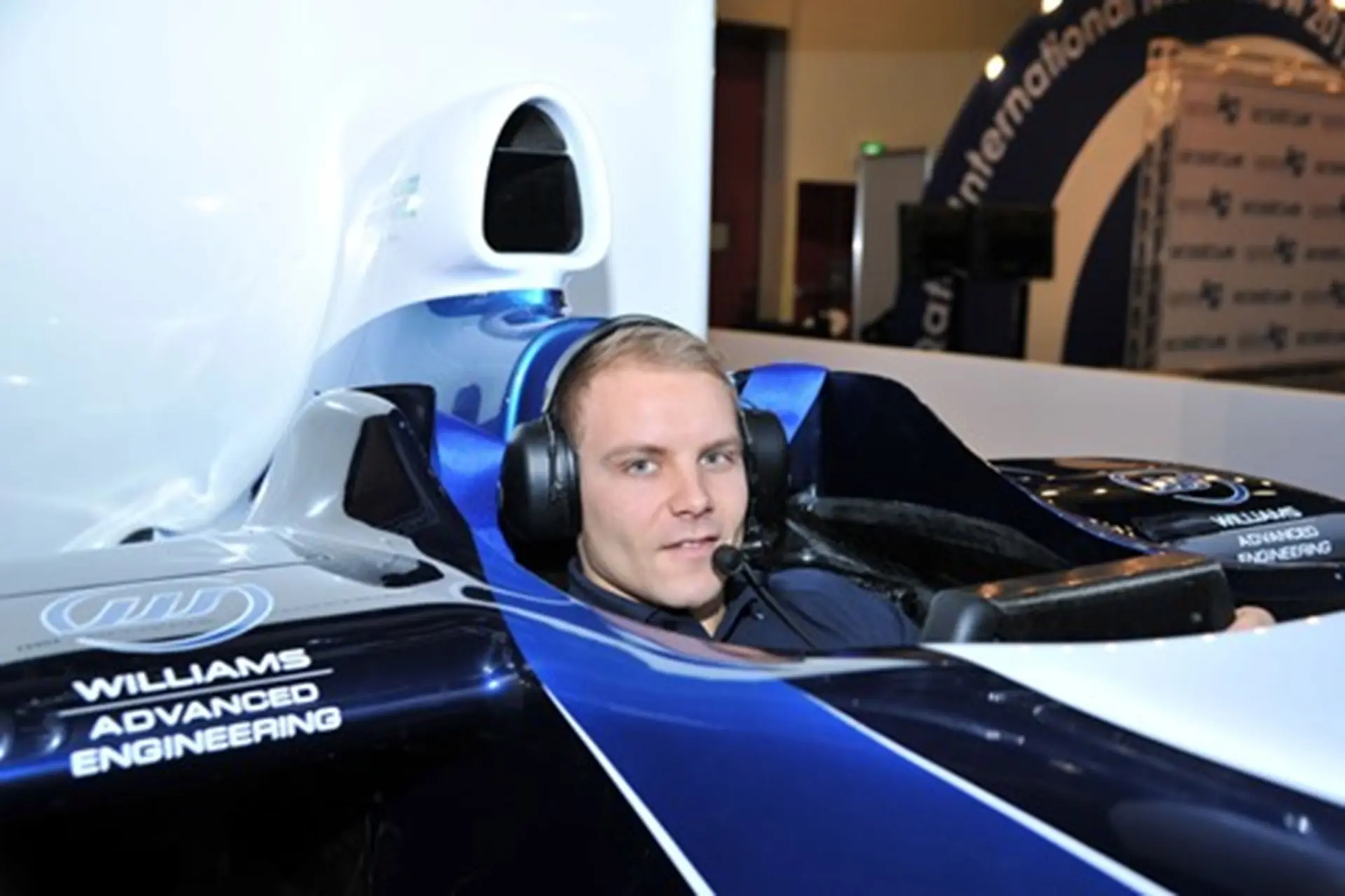 Valtteri-Bottas-williams-advanced-engineering