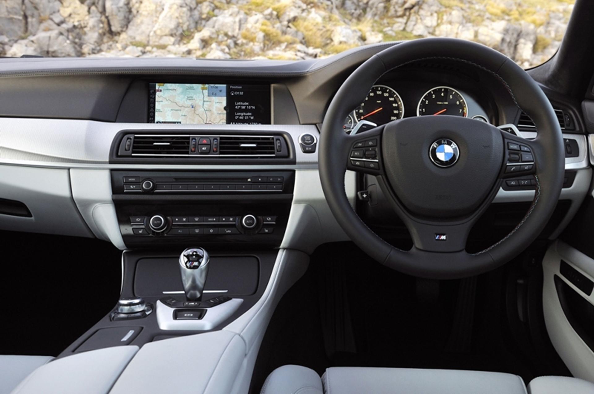 BMW M5 Interior and control concept: Unalloyed M feeling in a luxurious ambience