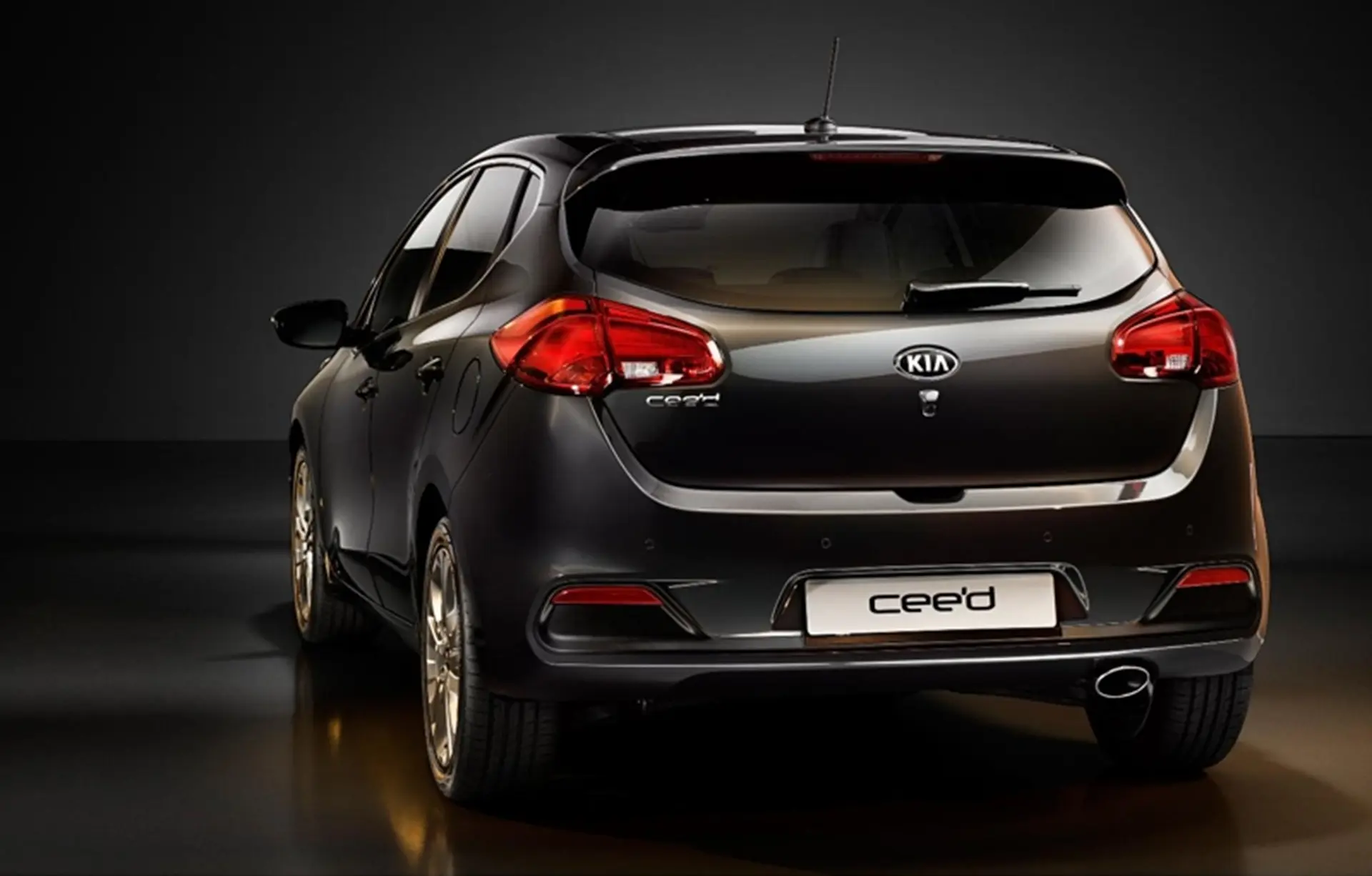 kia ceed rear