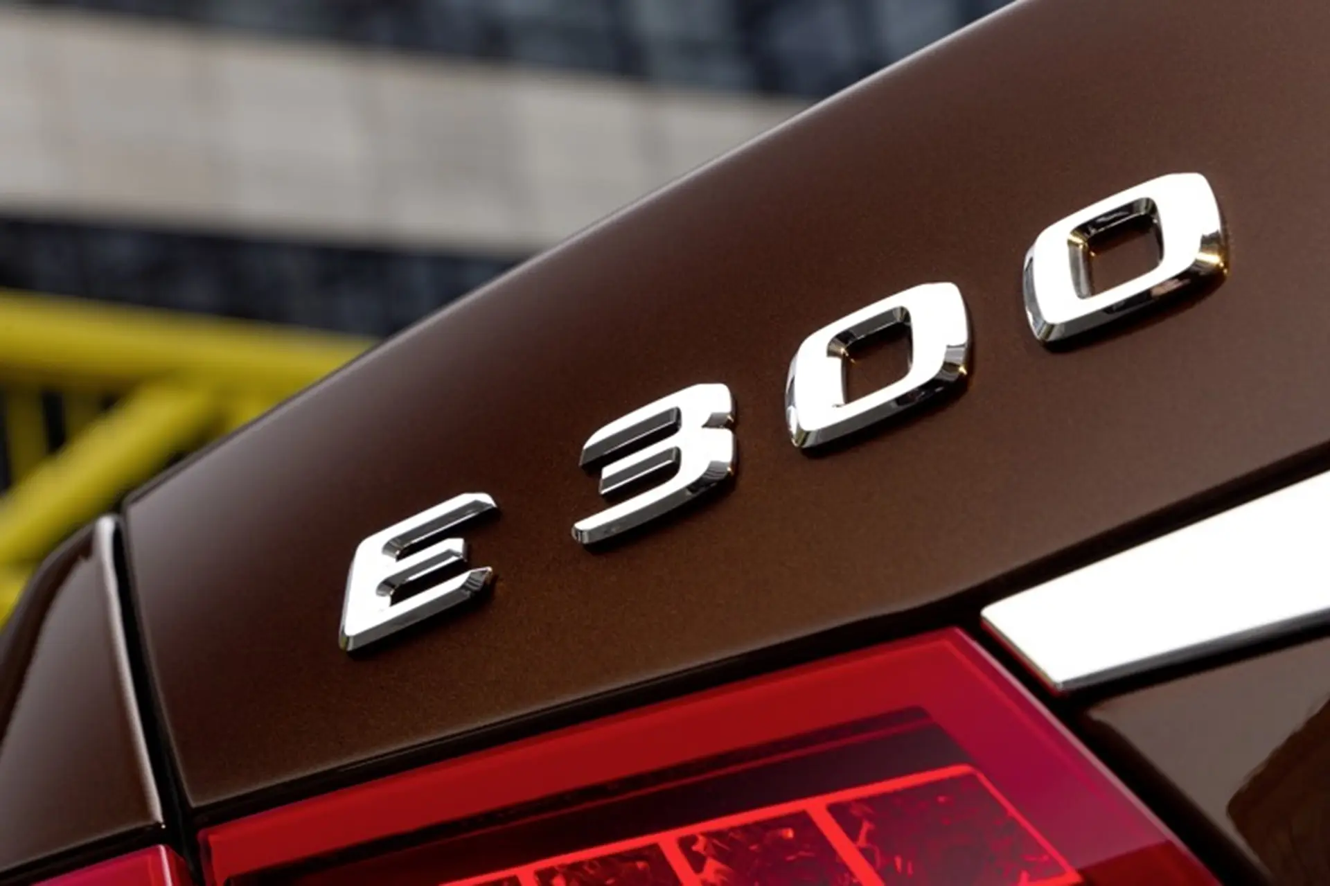 E-300 Mercedes-Benz