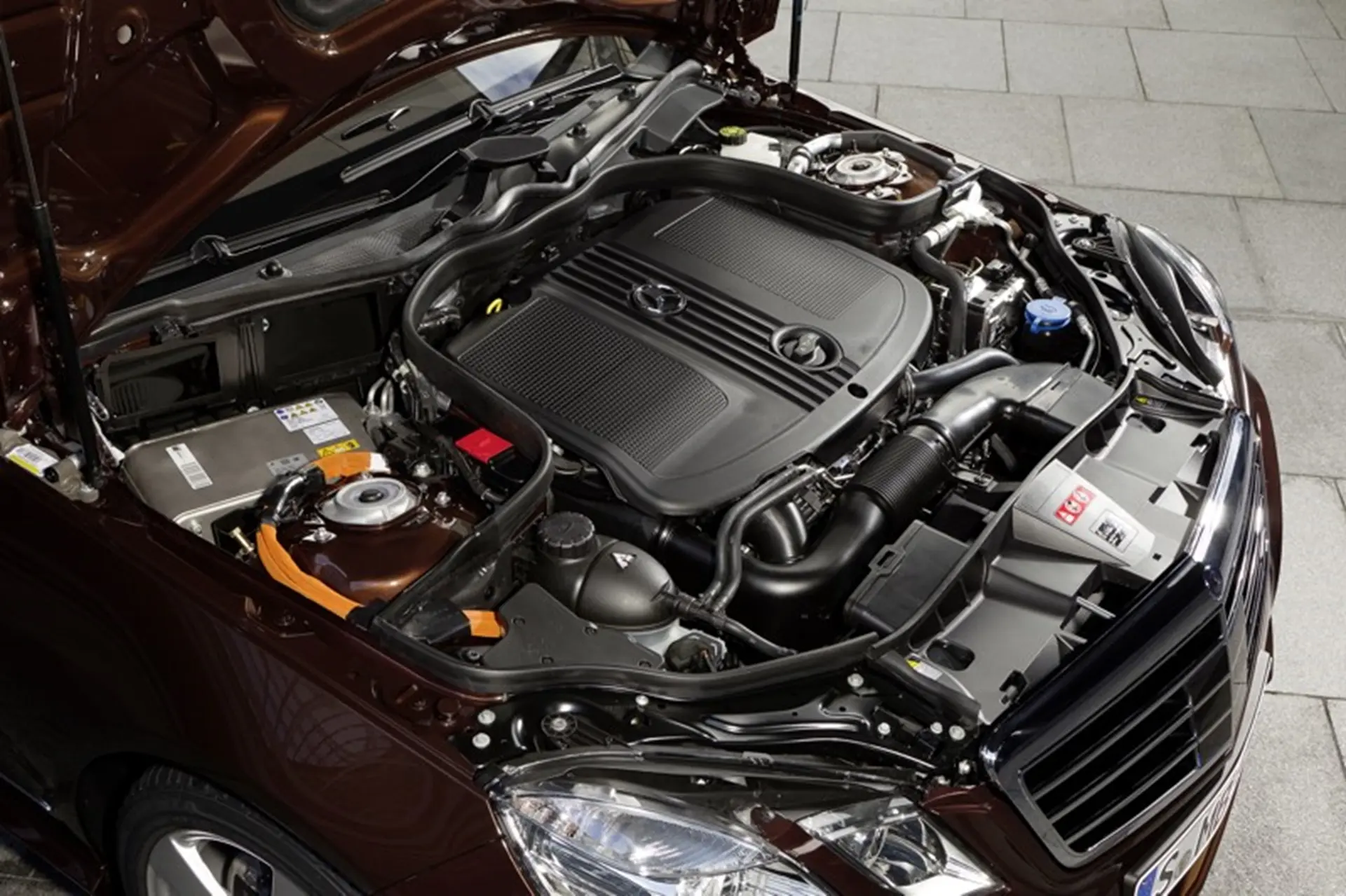 Mercedes-Benz E-Class Engine