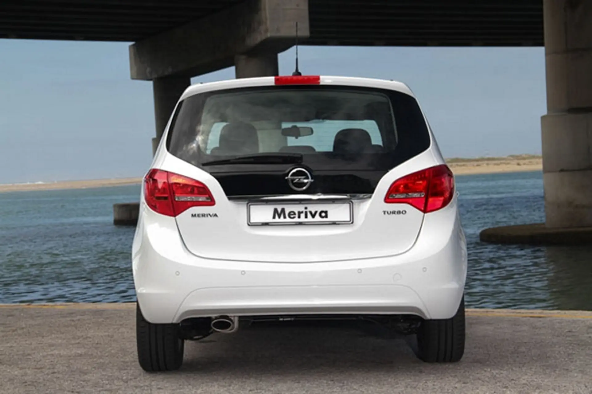 Meriva 2012 Rear