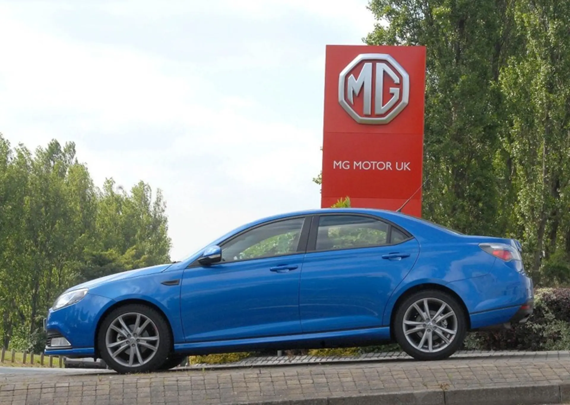 MG Dealership
