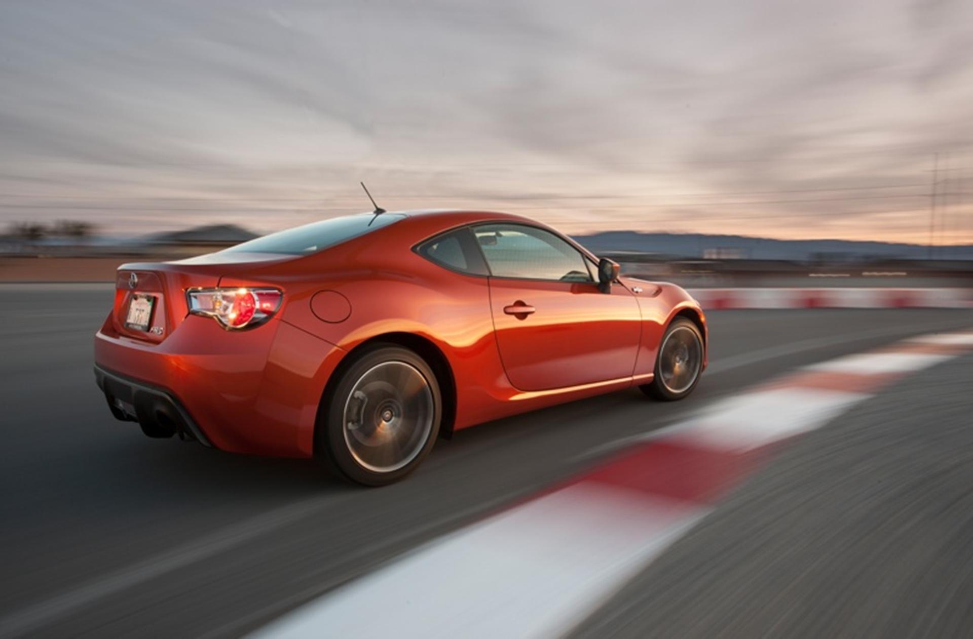 2013 Scion FR-S Brings the Sport Back to the Car