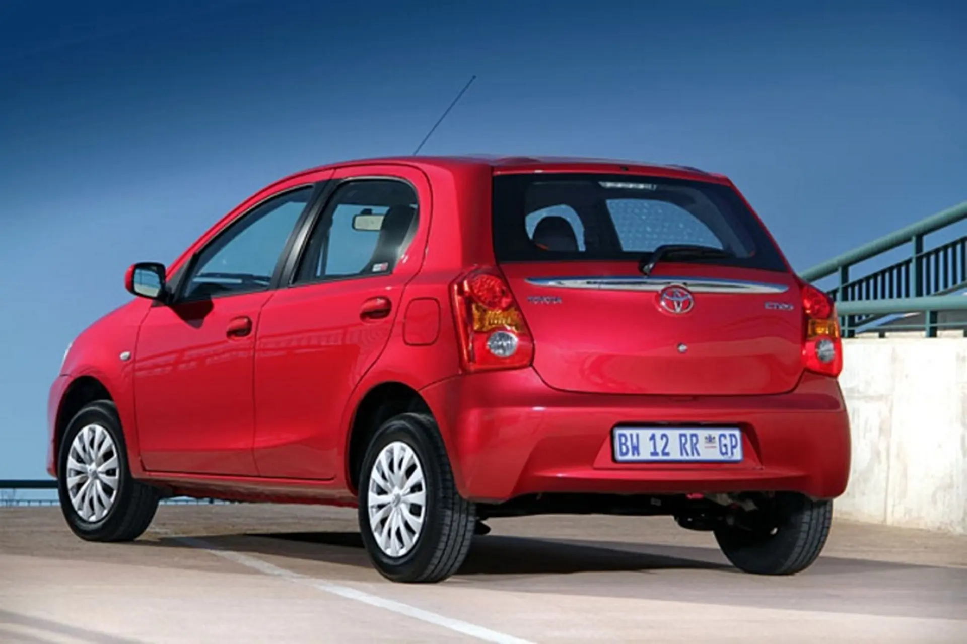 Toyota Etios 2012