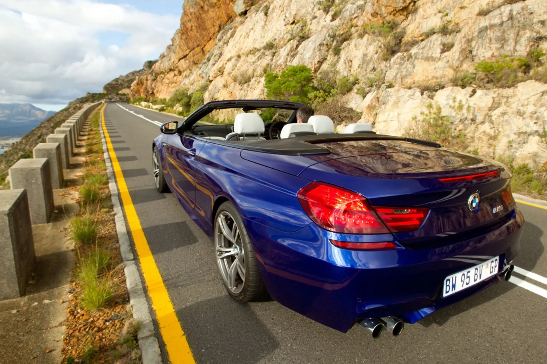 BMW M6 2012