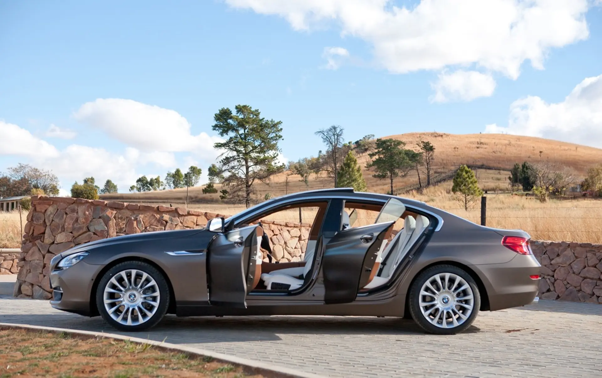 BMW 6 Gran Coupe park assist