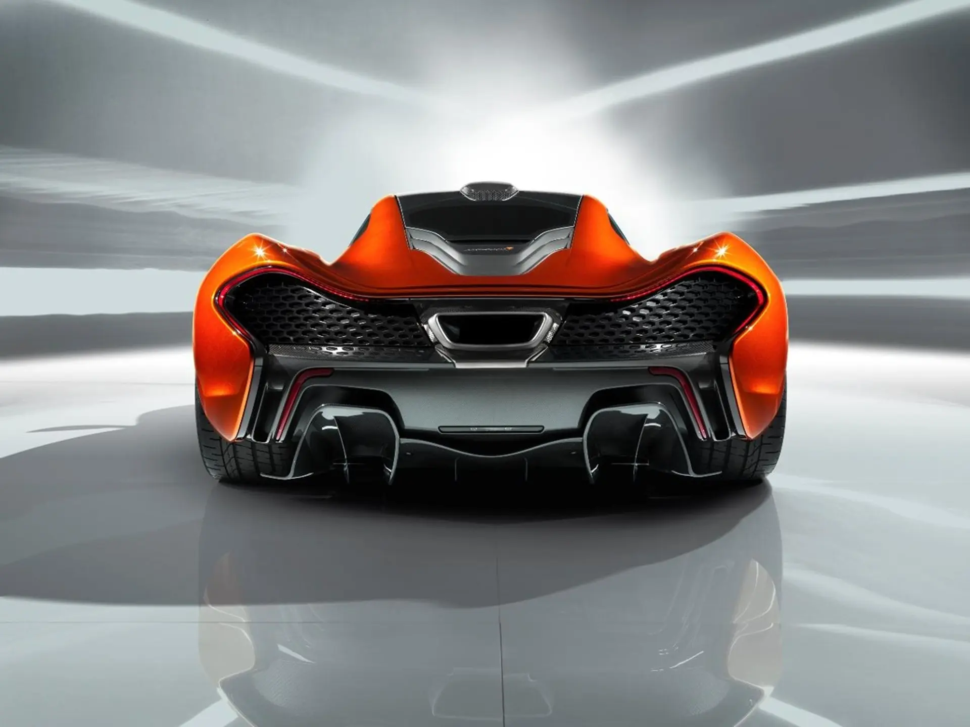 McLaren P1 Rear