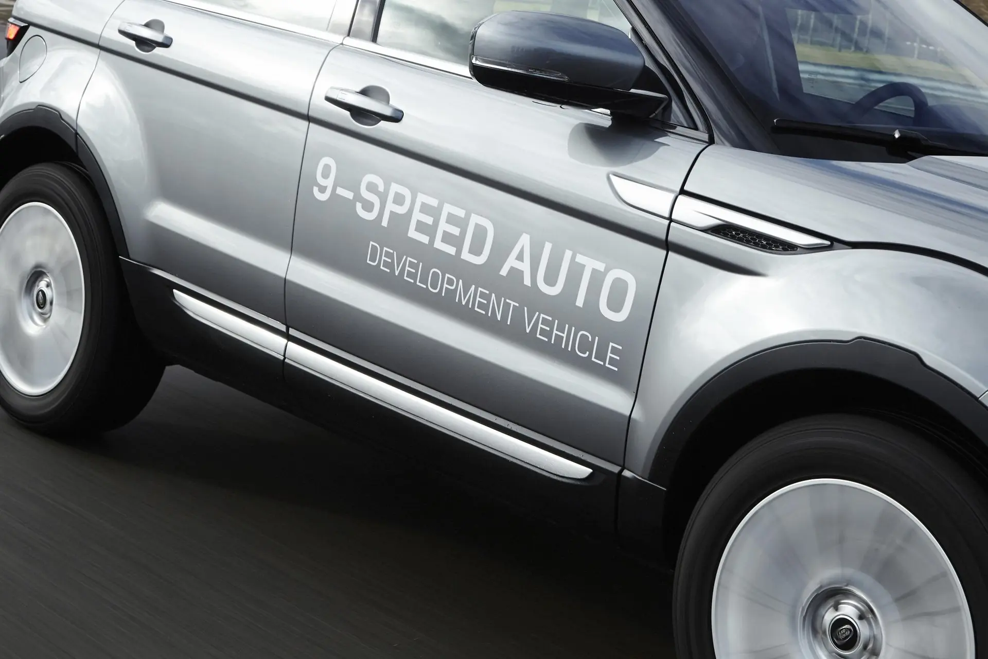 Land Rover 9 Speed Automatic