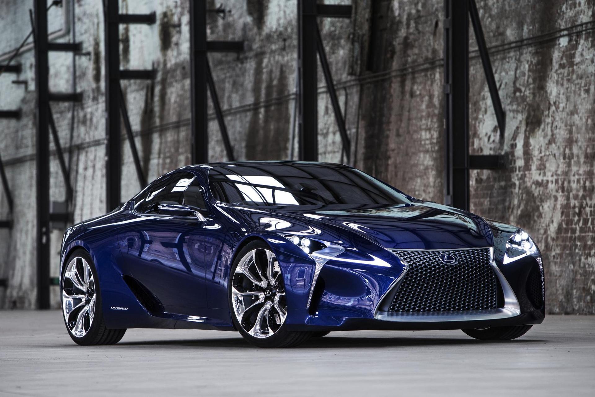 GENEVA MOTOR SHOW 2013 LEXUS