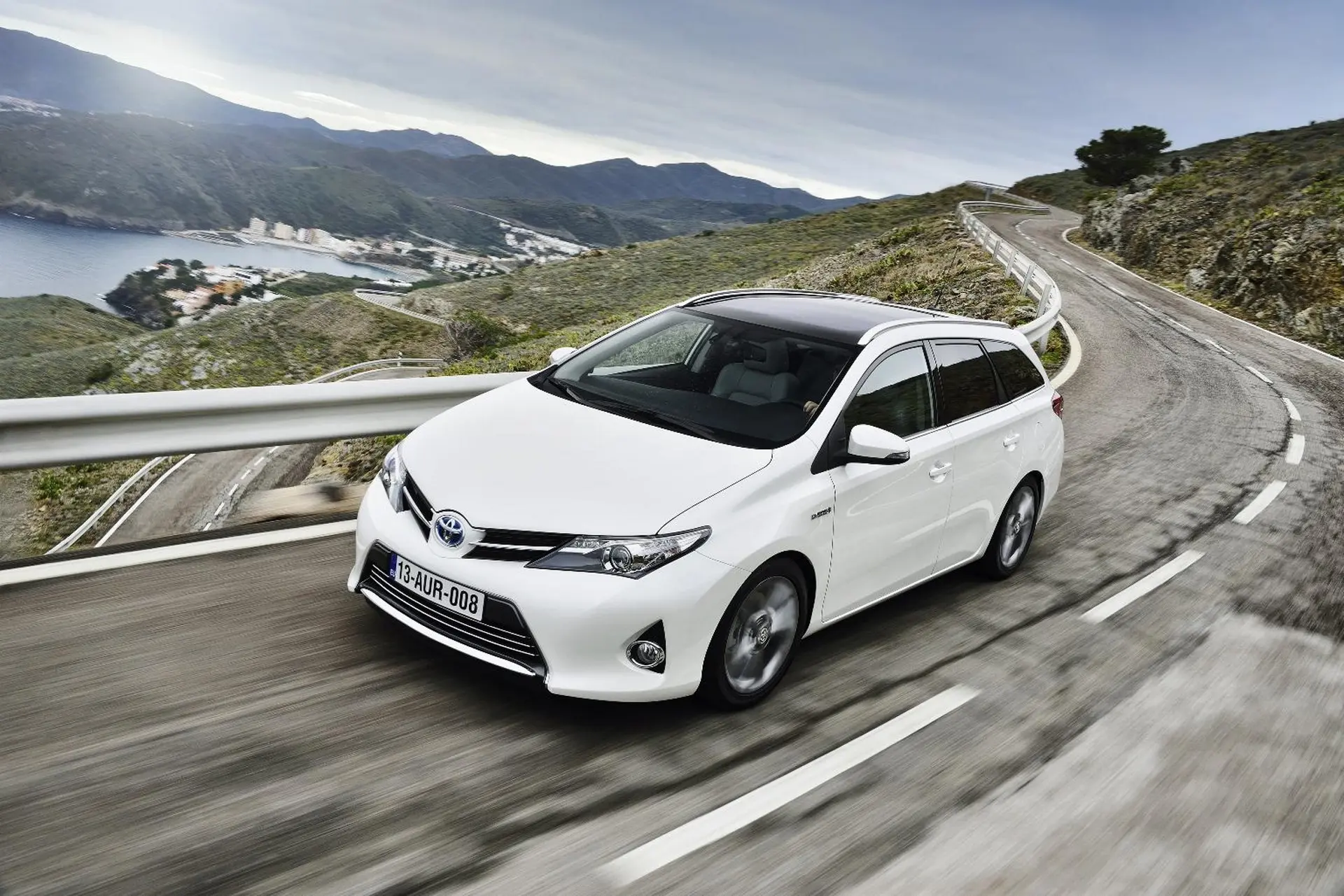 Toyota Auris 2013