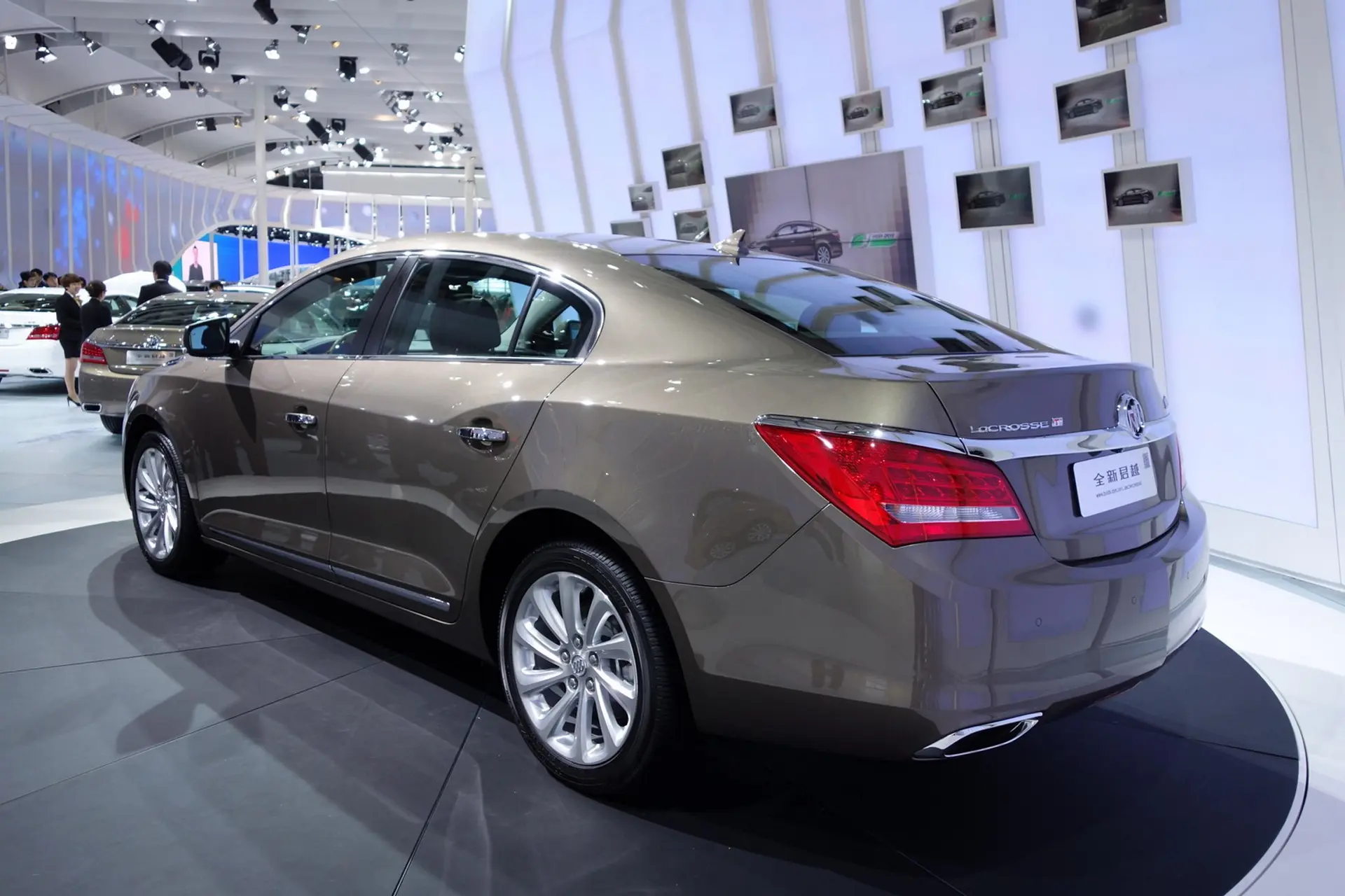 Buick lacrosse