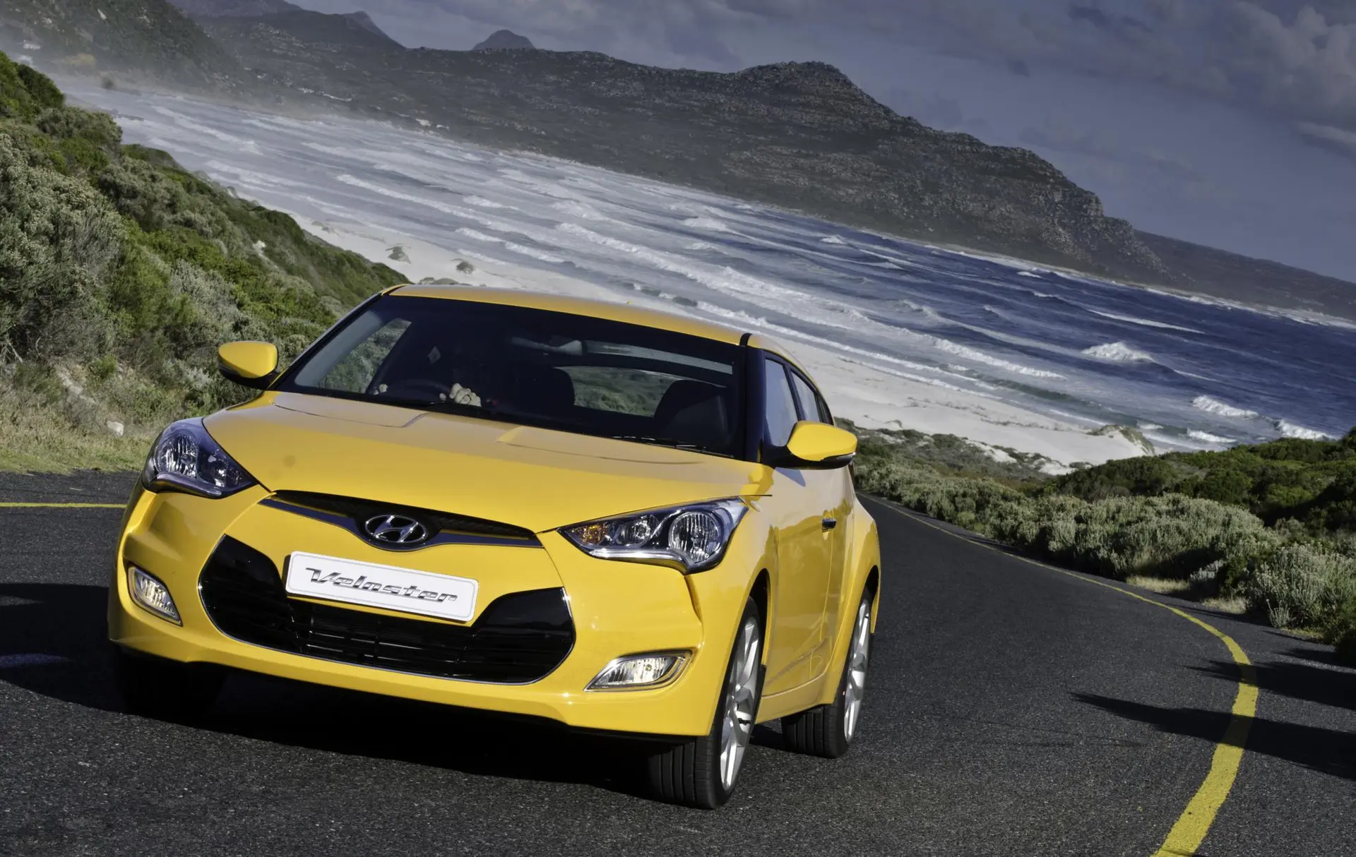 Hyundai veloster 02