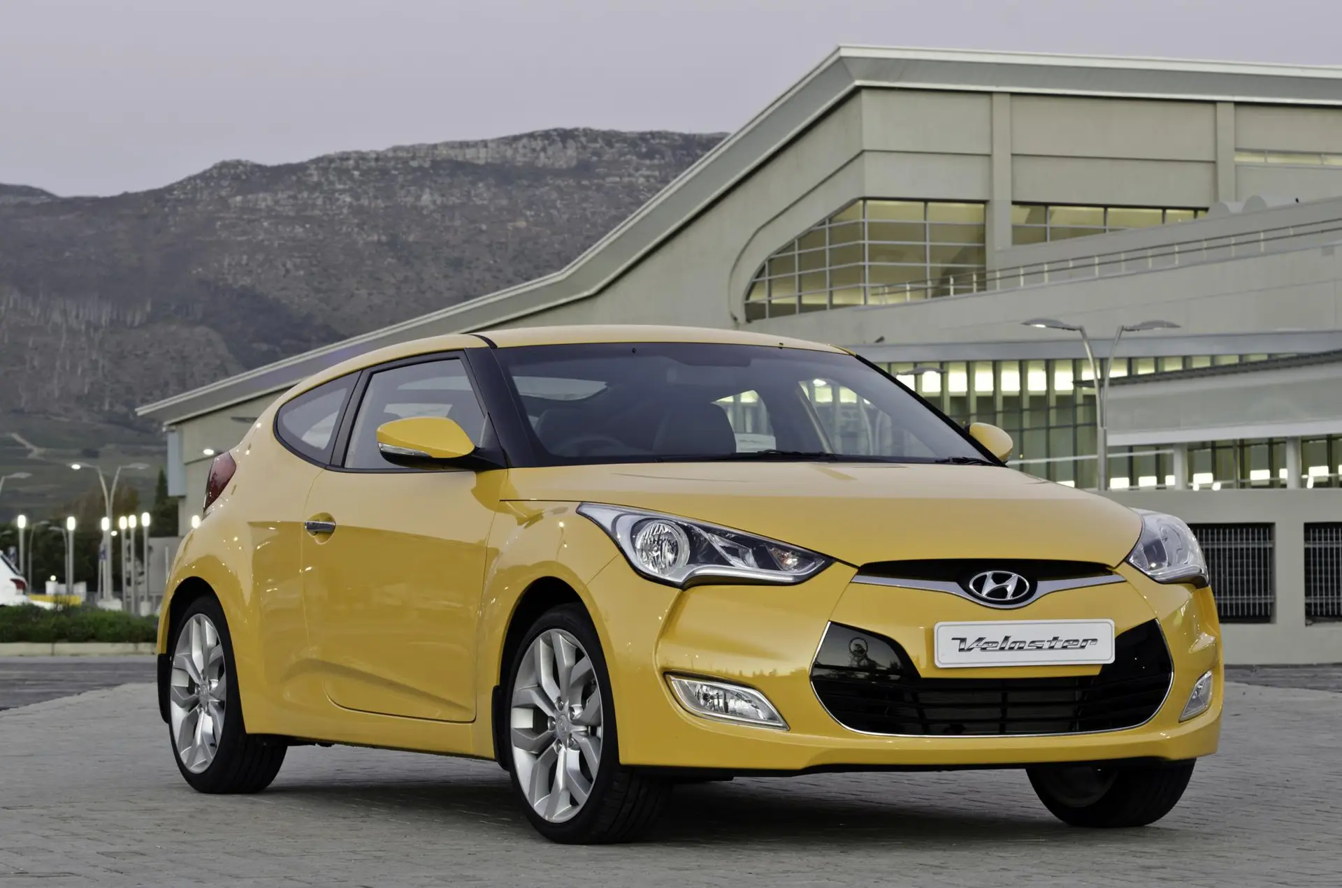 Hyundai veloster 05