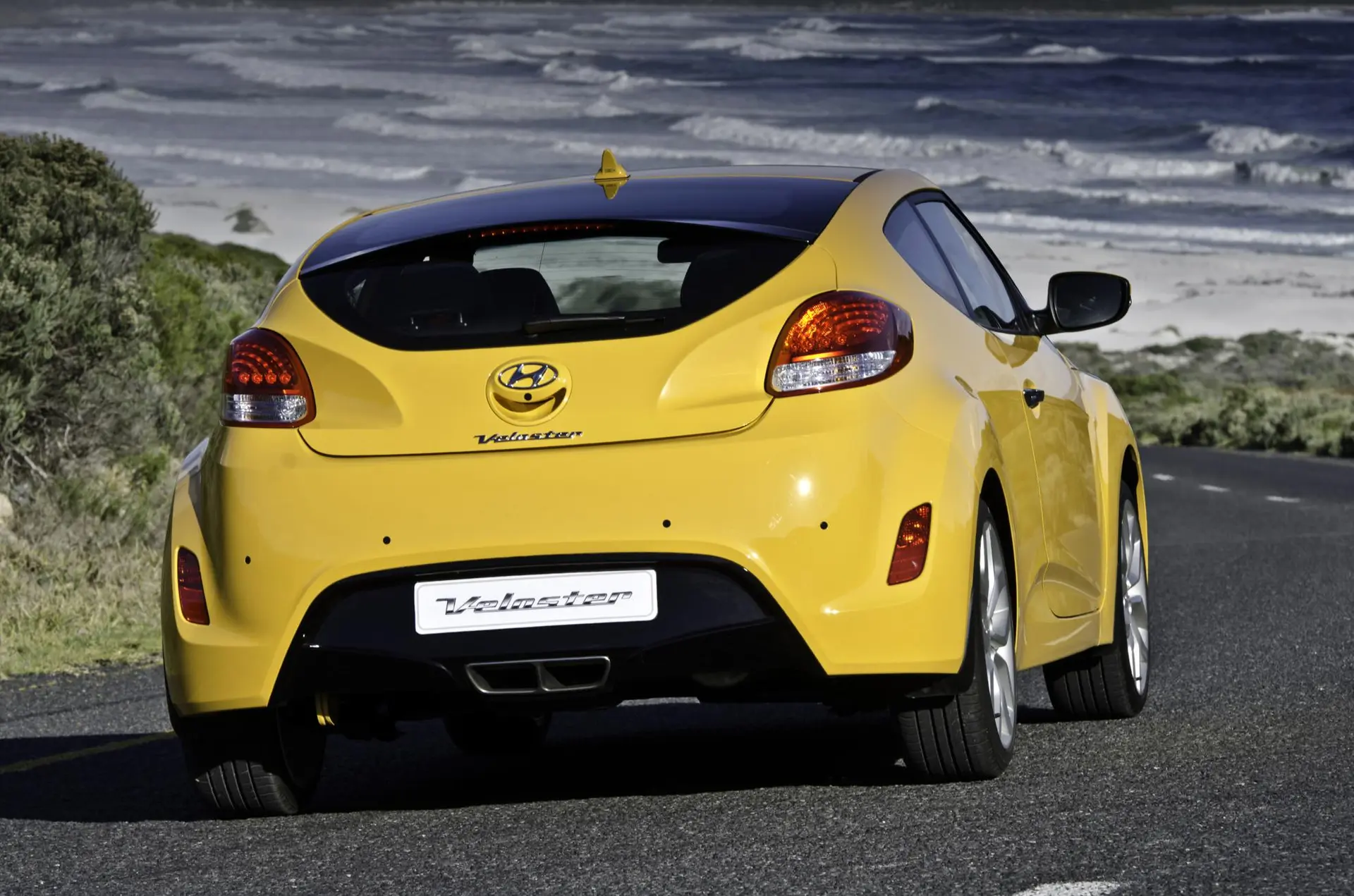 Hyundai veloster 10