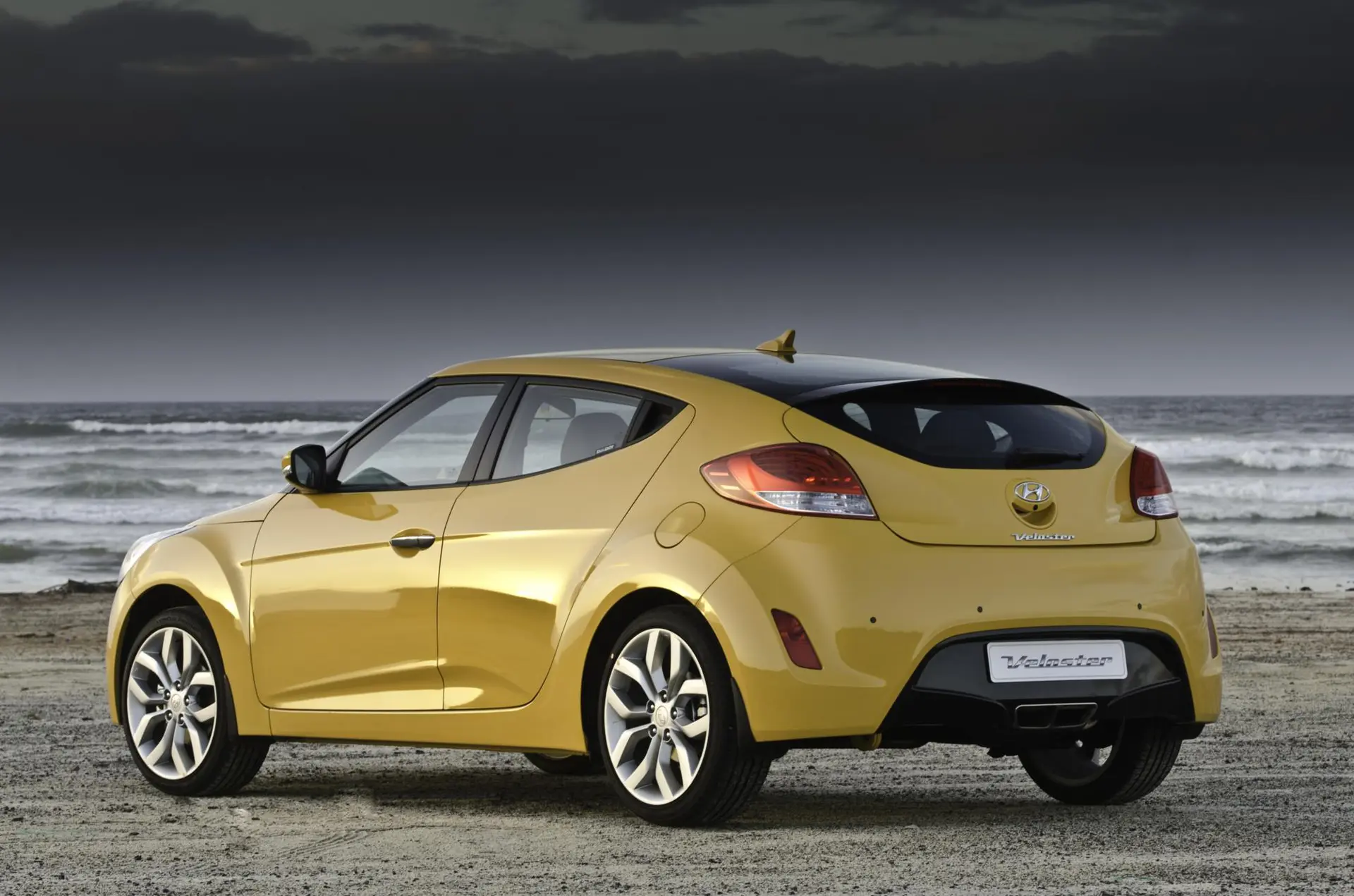 Hyundai veloster 11