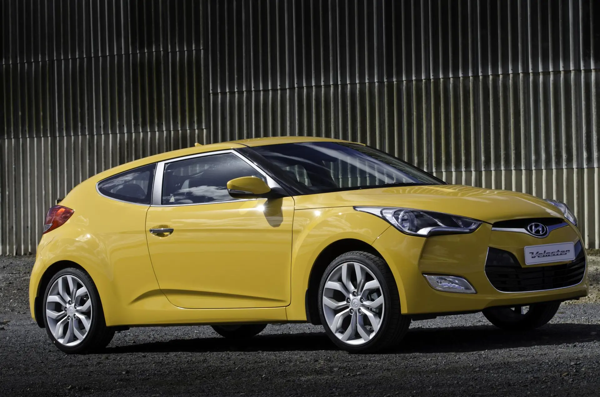 Hyundai veloster 16