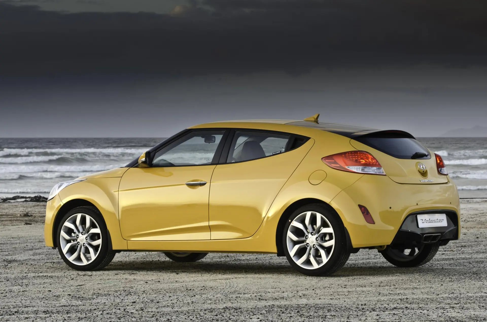 Hyundai veloster 29