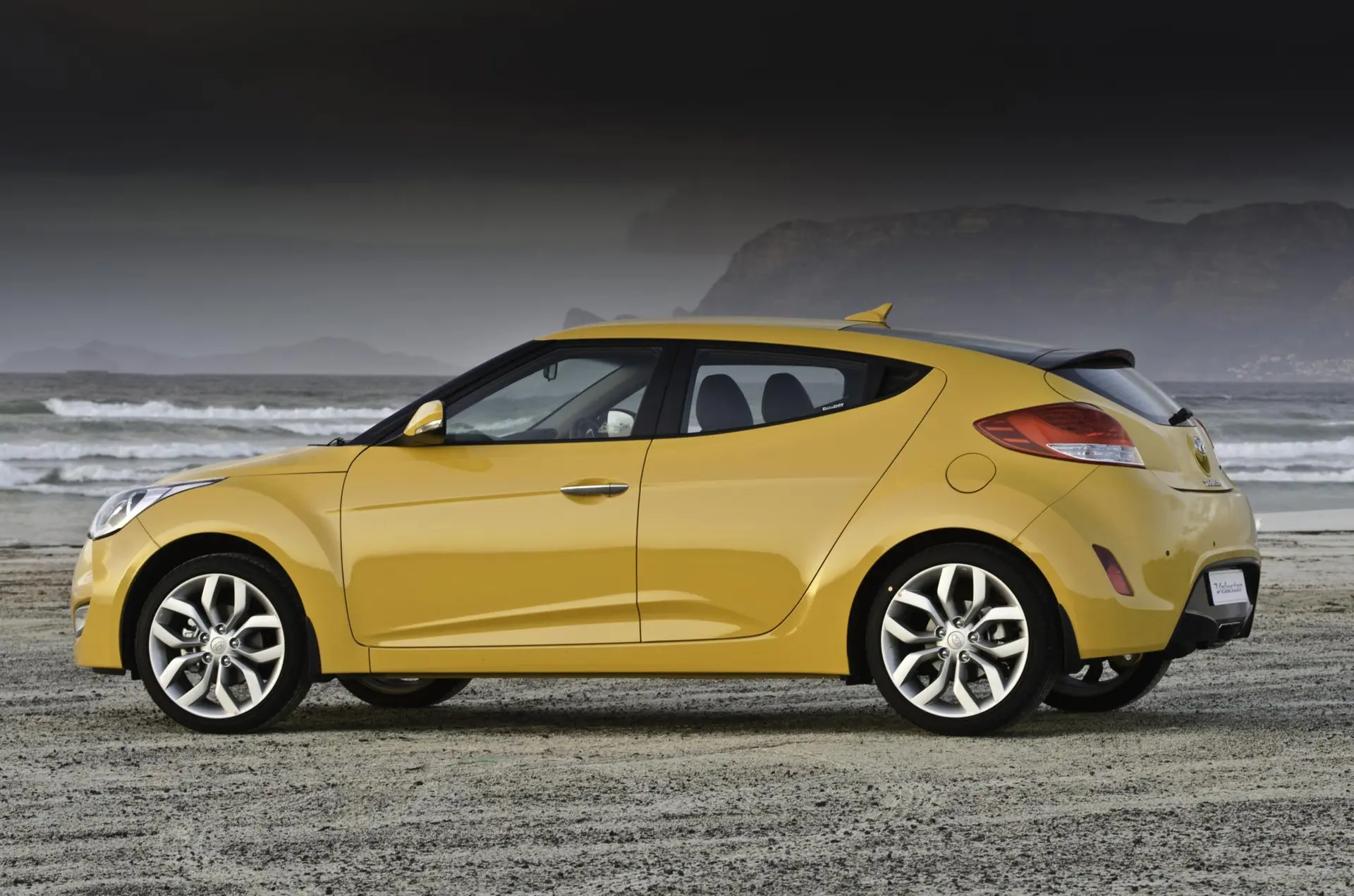 Hyundai veloster 30