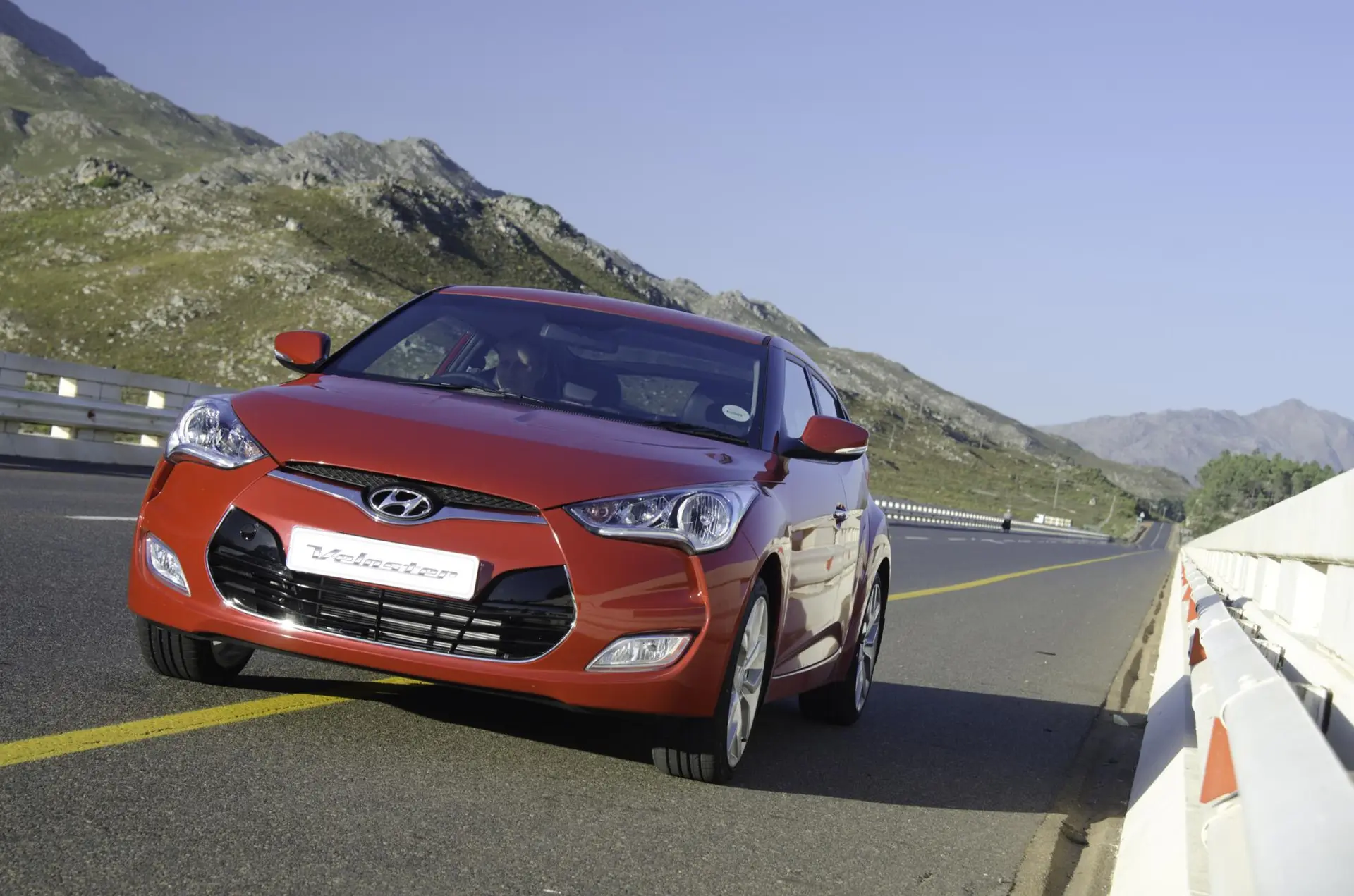 Hyundai veloster 50