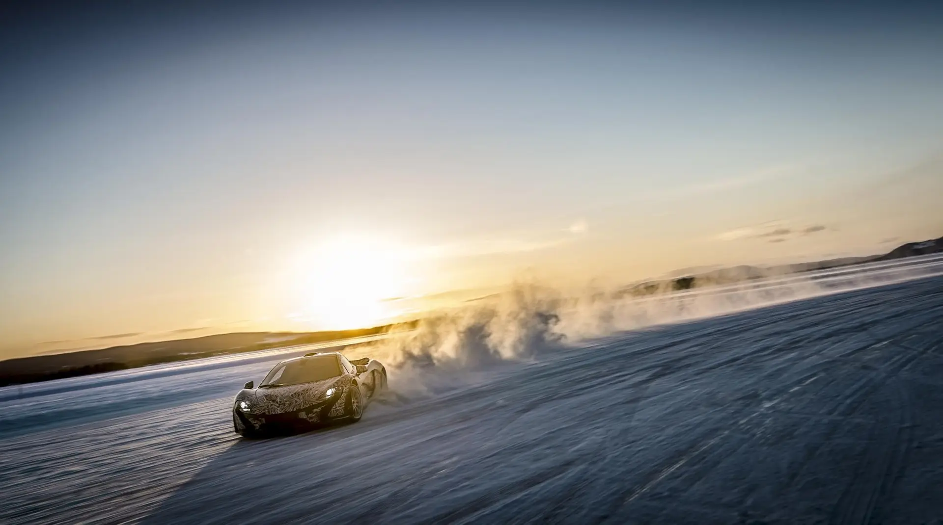 McLaren Speed Driving